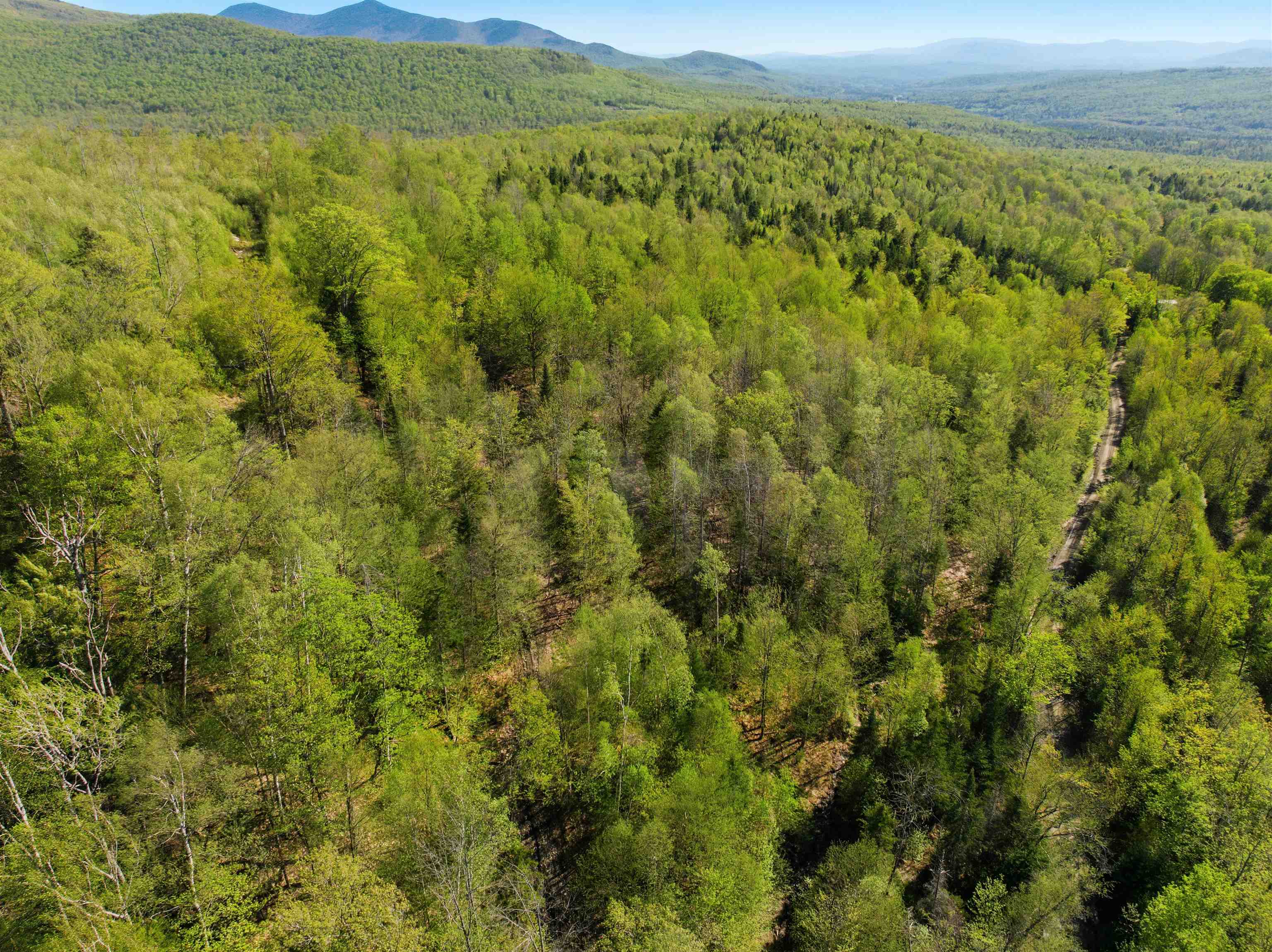 - South Jordan Hill Rd, Columbia, NH 03576