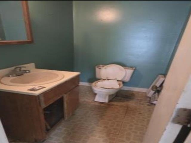 22 Kern Dr, Nashua, NH 03060