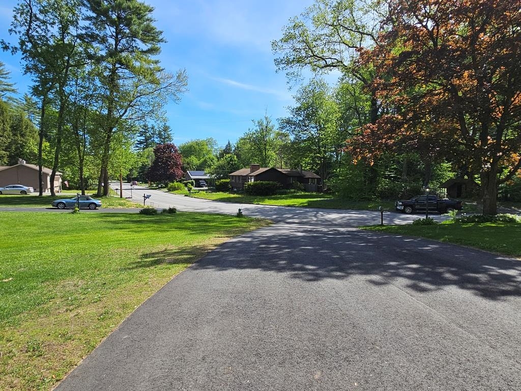 325 Pako Ave, Keene, NH 03431