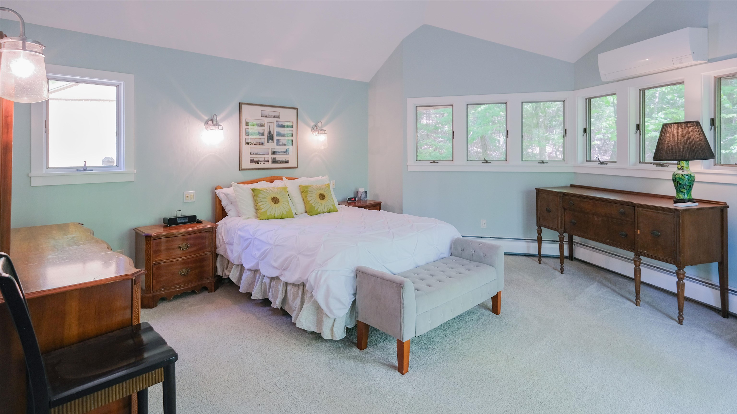 Primary Bedroom 25425496