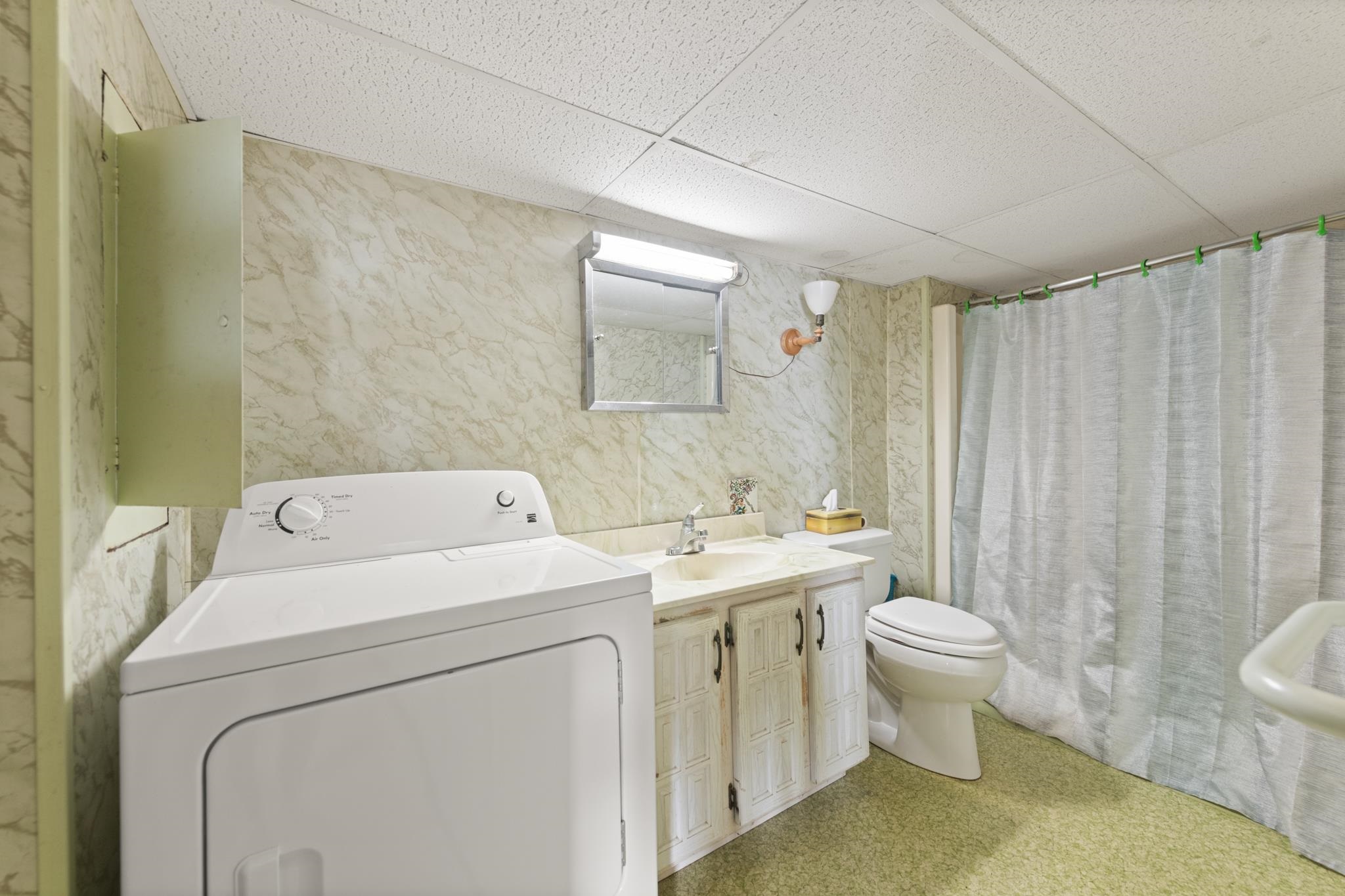 998 West Shore Rd, Bristol, NH 03222