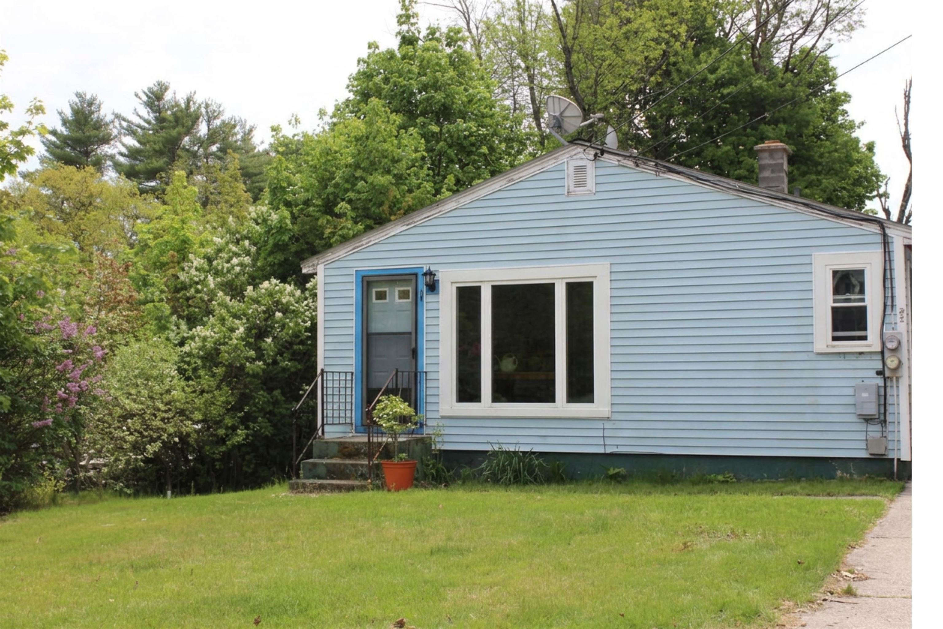 75 Wentworth Rd, Wakefield, NH 03872