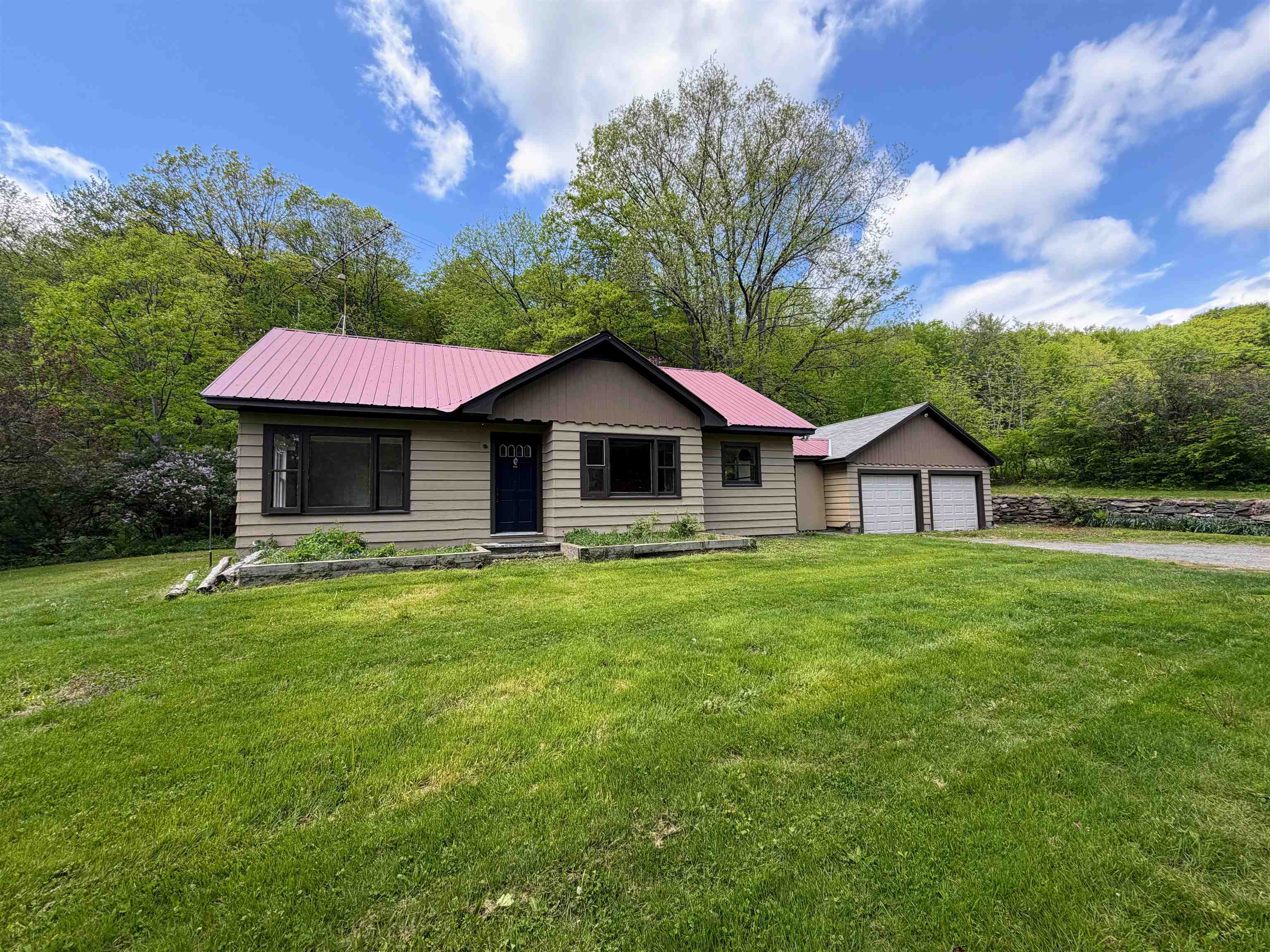 image of Springfield VT Home | sq.ft. 3192 
