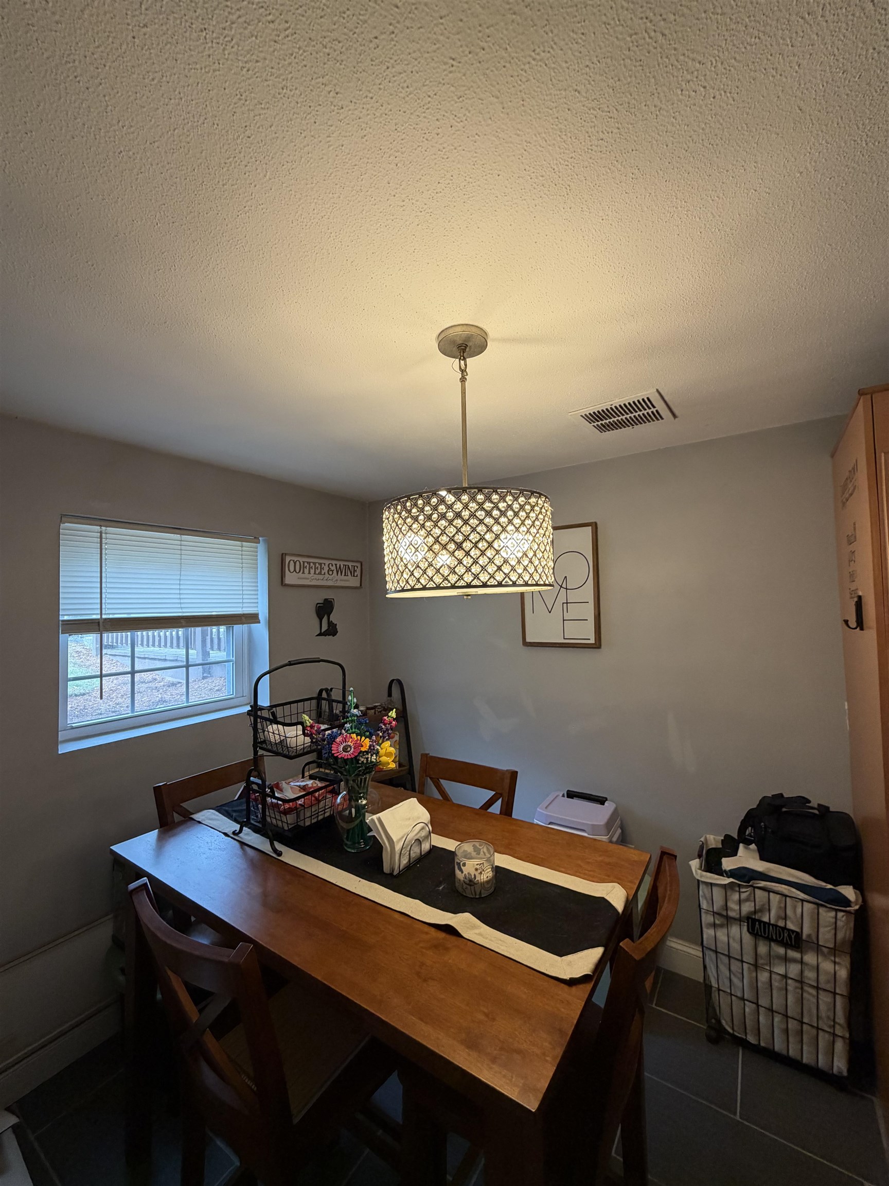 1 Louisburg Sq, Nashua, NH 03060