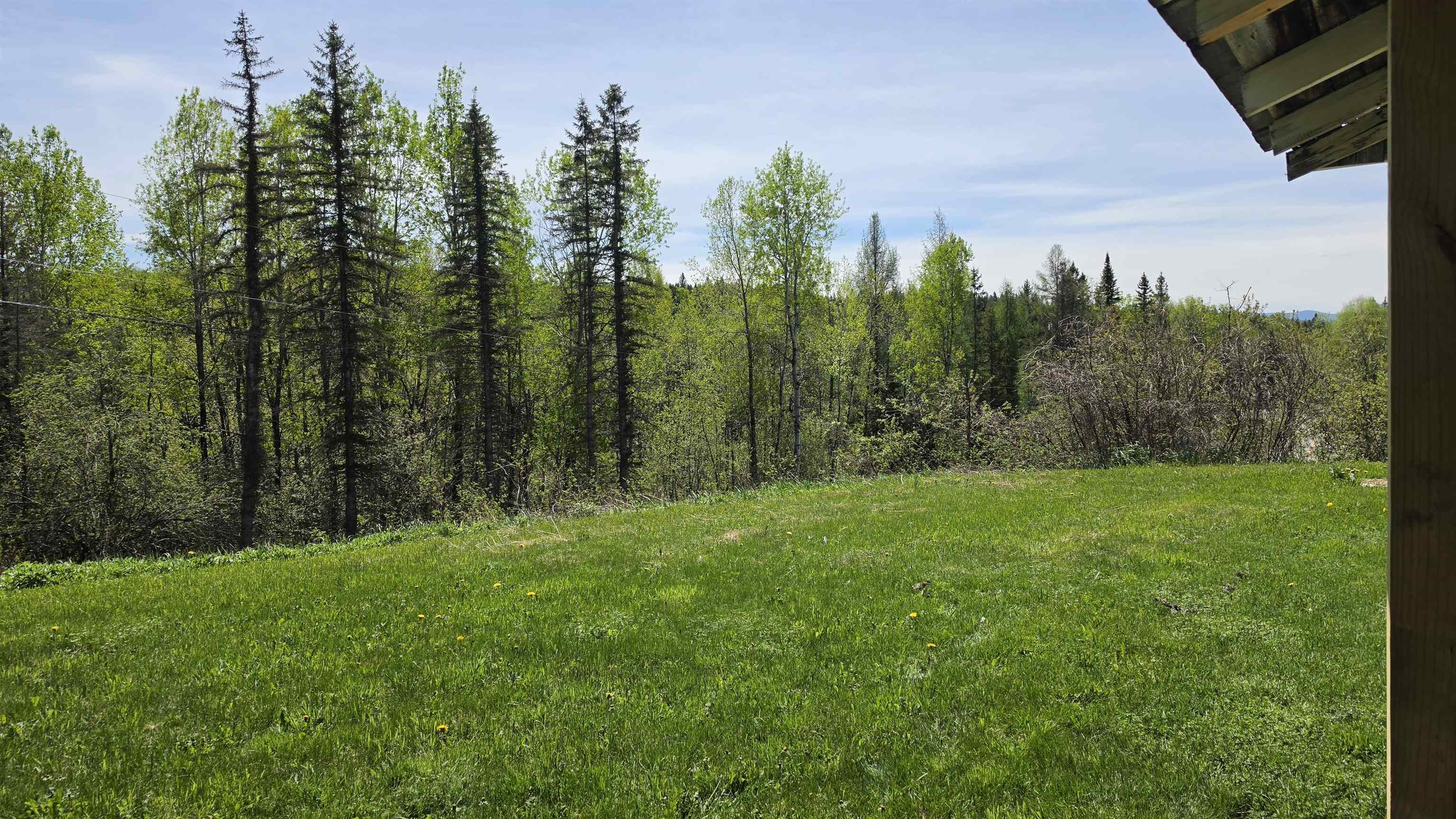 731 Hollow Rd, Stewartstown, NH 03576