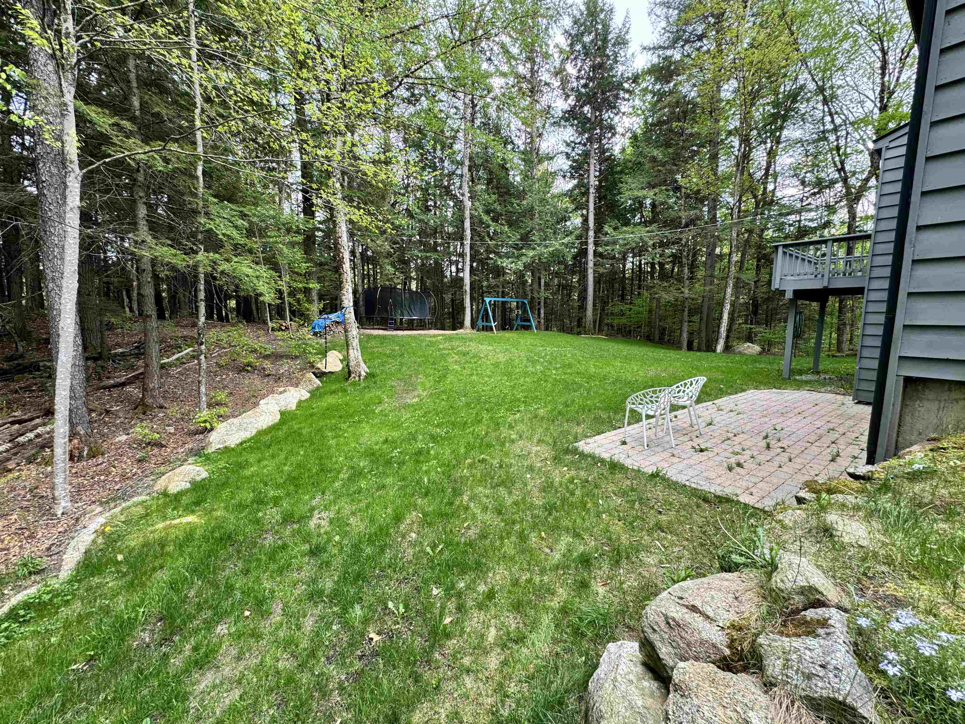 19 Hummingbird Hill, Grantham, NH 03753