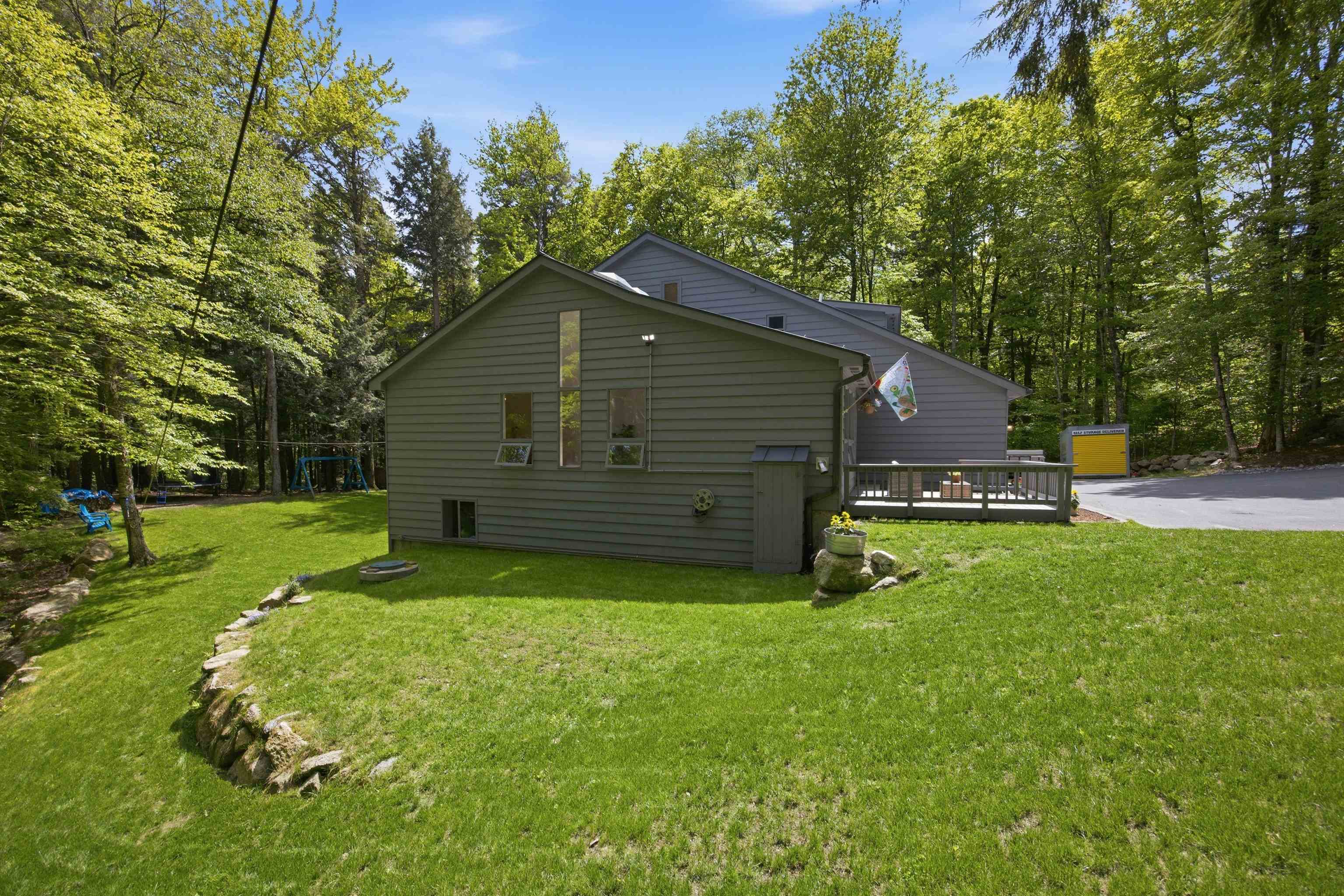 19 Hummingbird Hill, Grantham, NH 03753