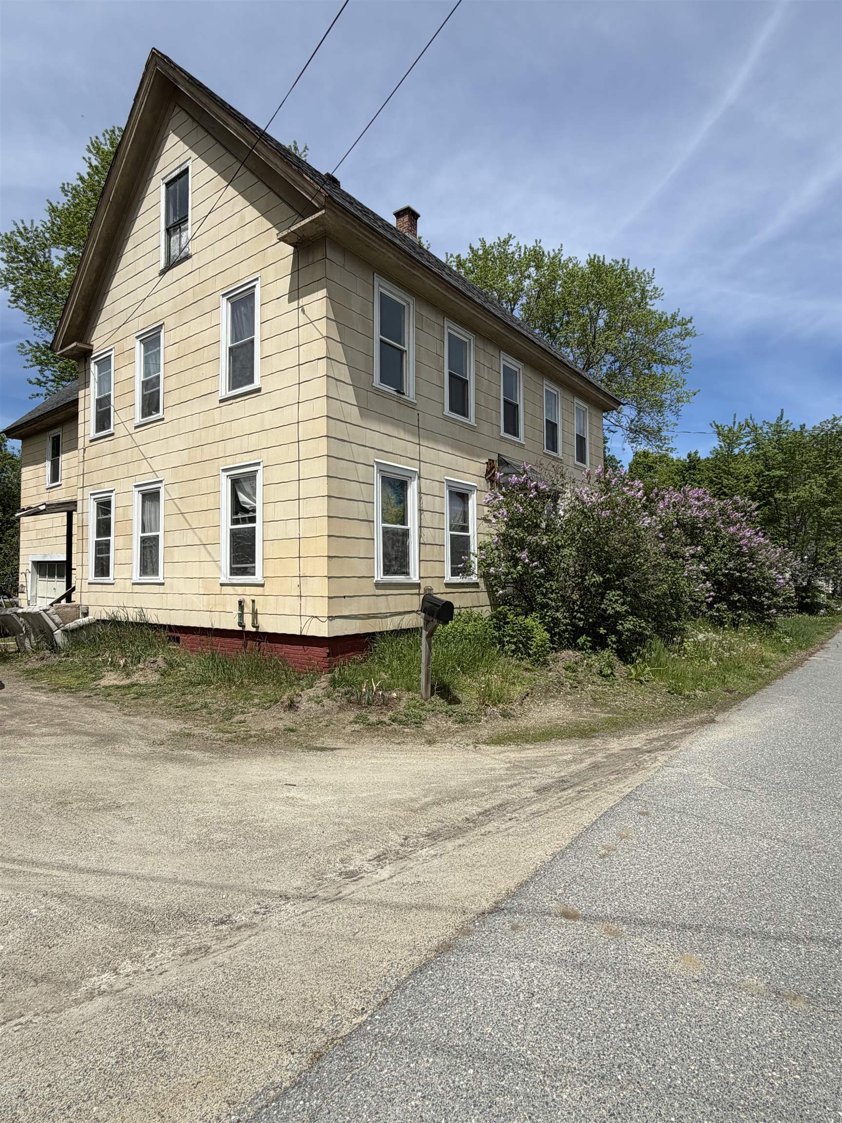 9 Cherry St, Haverhill, NH 03785