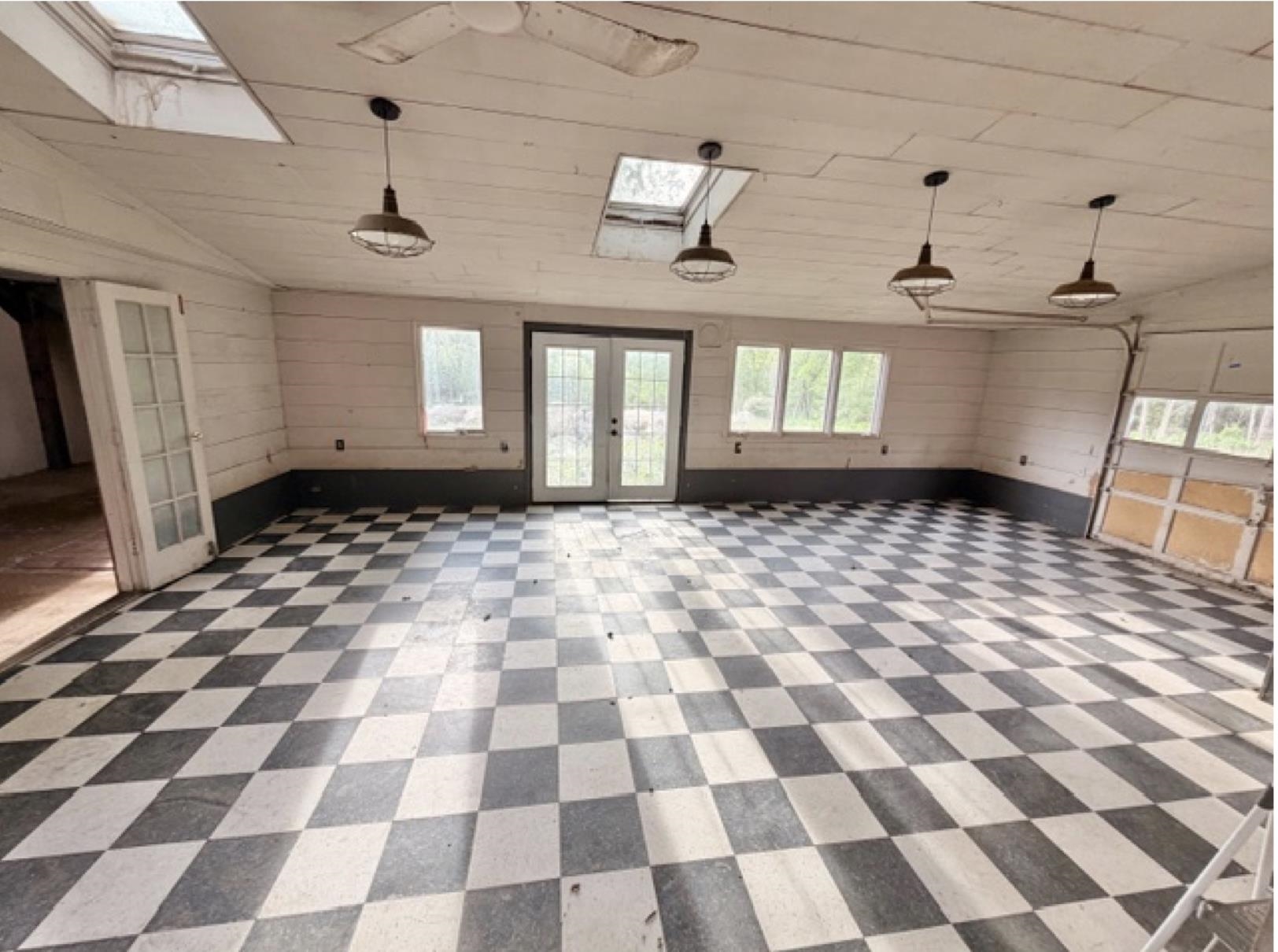 217 Portsmouth Ave, Stratham, NH 03885