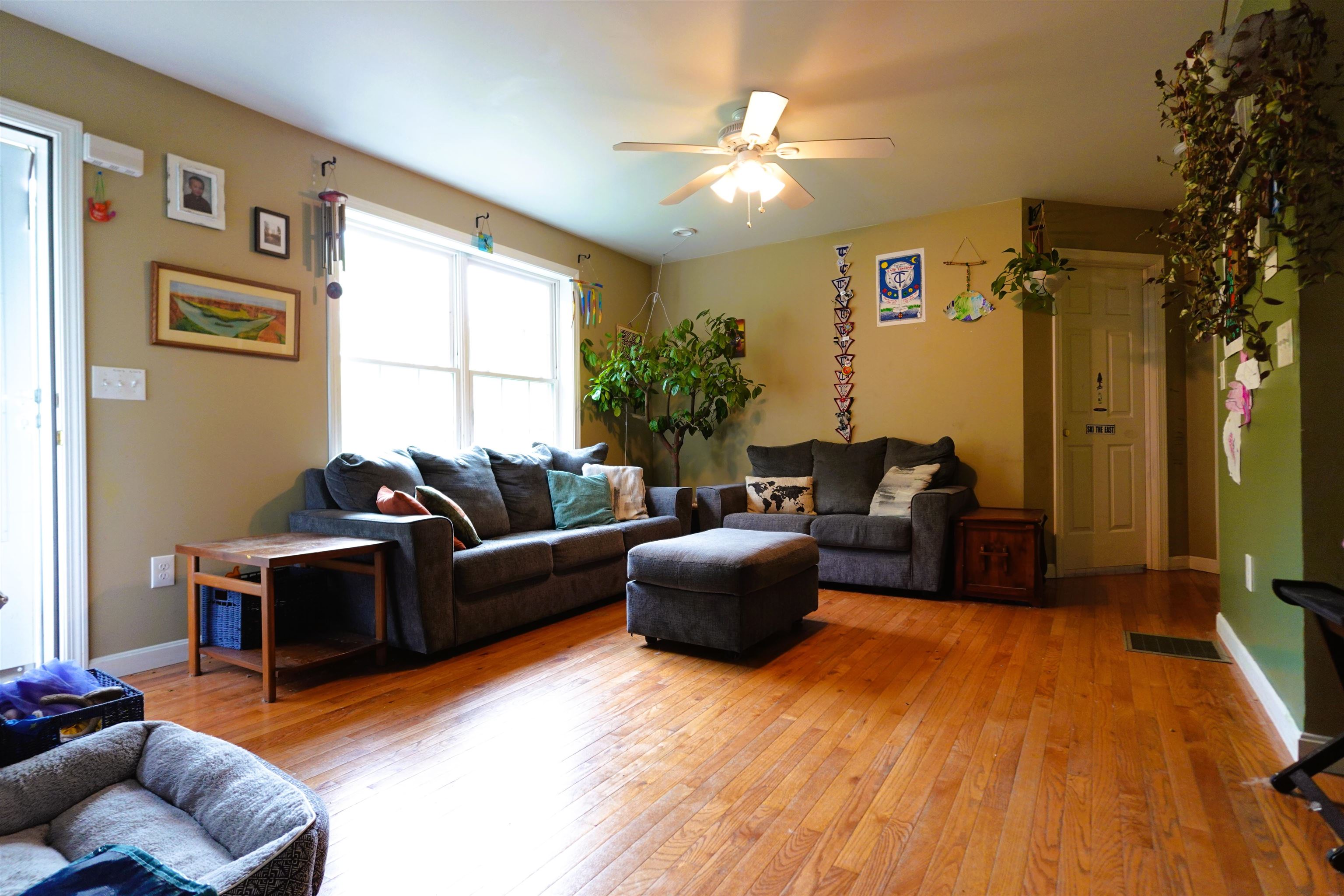 381 N Hidden Lake Rd, Stoddard, NH 03464
