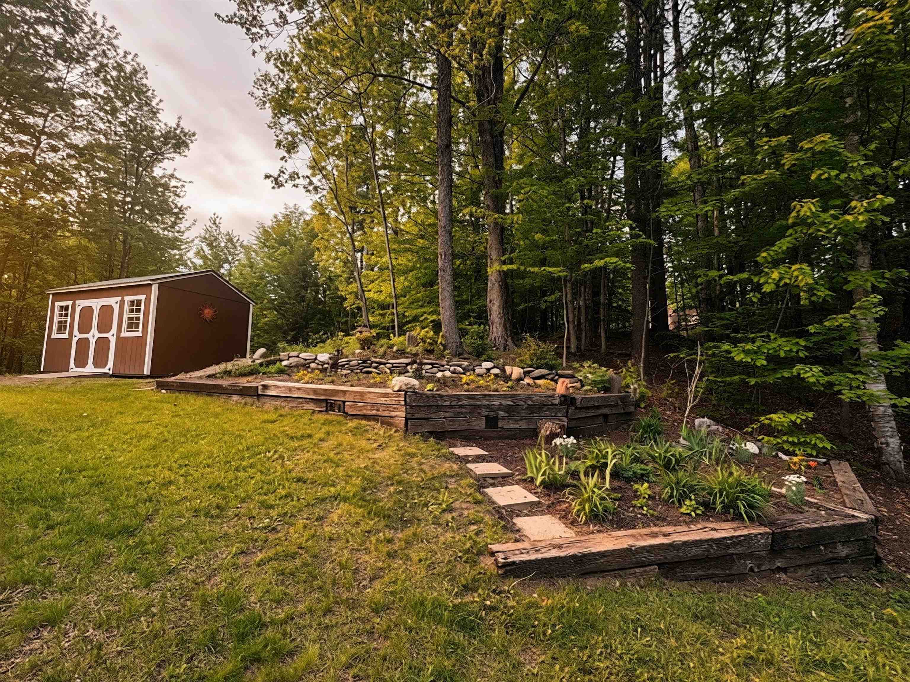 50 Cat Hole Rd, Claremont, NH 03743