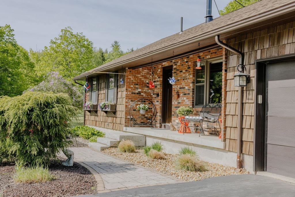 266 W Surry Rd, Keene, NH 03431