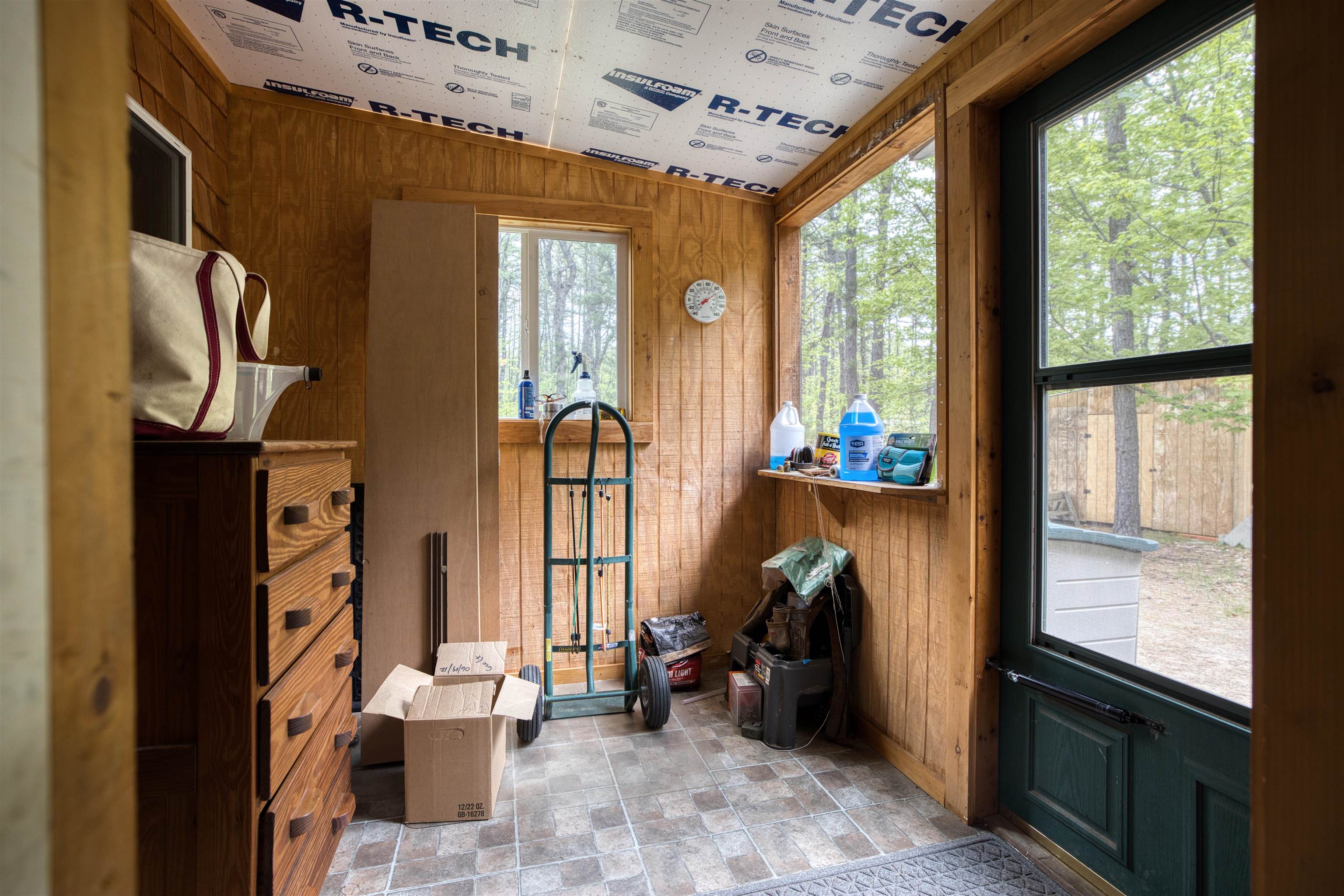 31 Stoddard Ln, Freedom, NH 03836