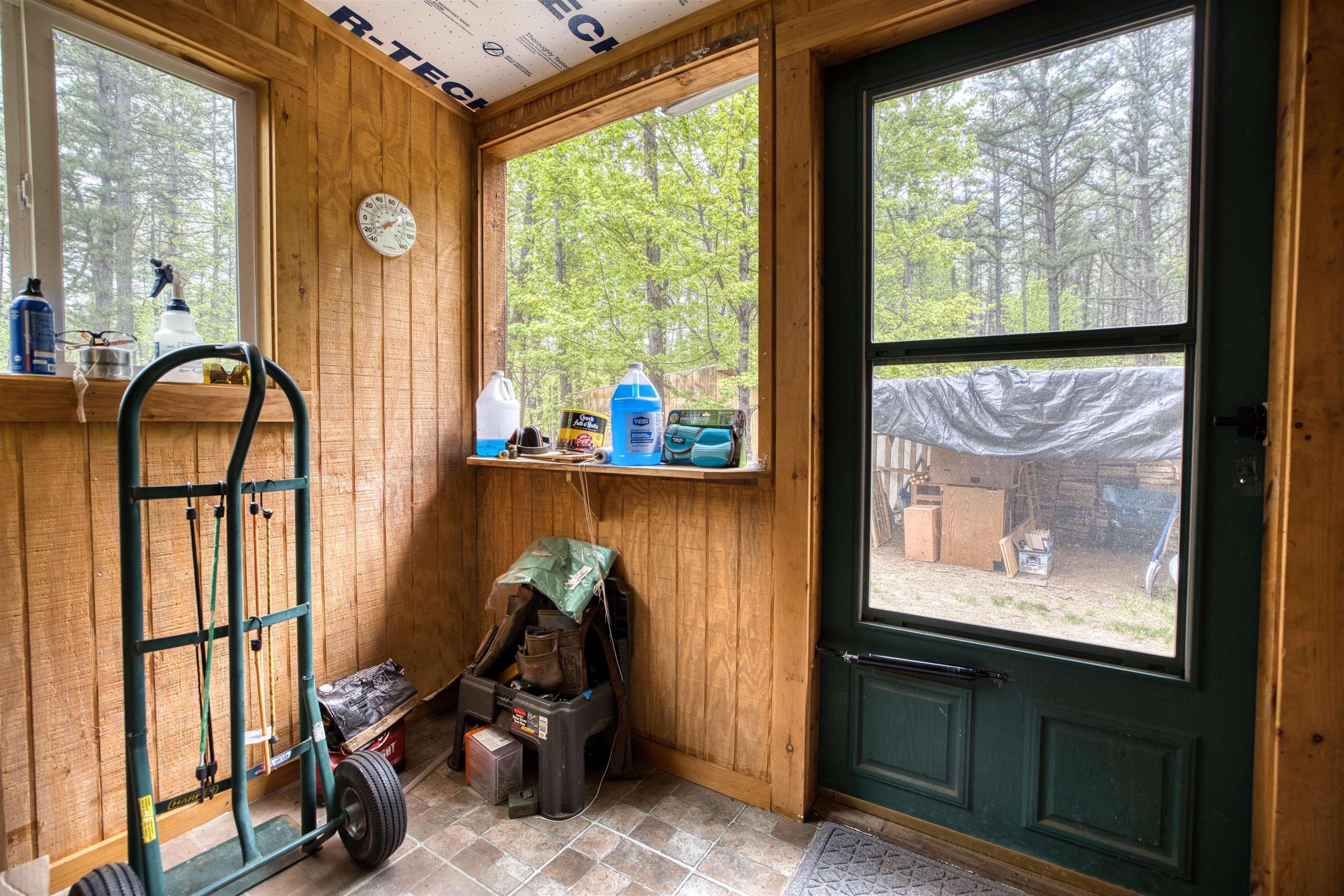 31 Stoddard Ln, Freedom, NH 03836