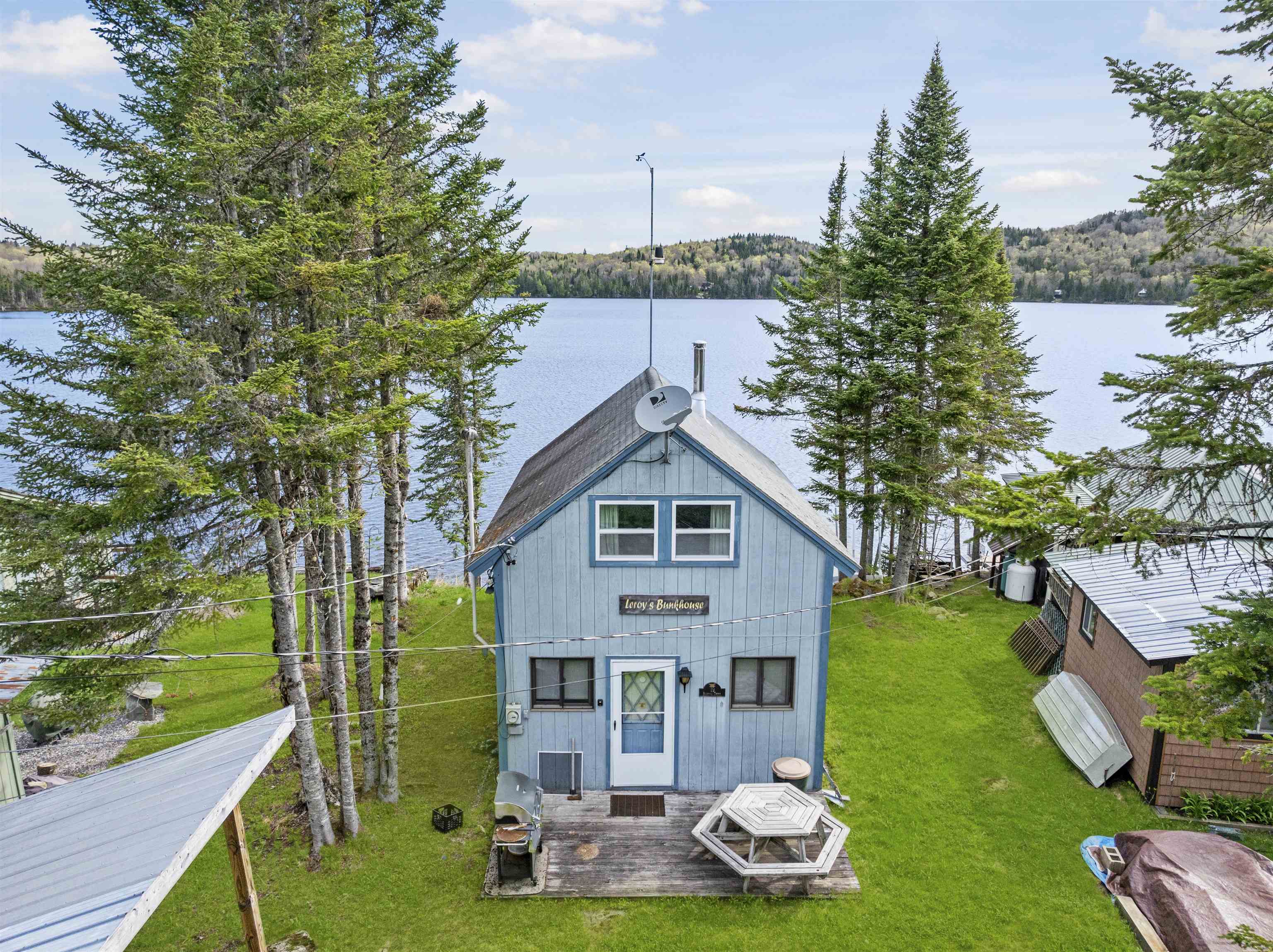 19 Backiel Dr, Stewartstown, NH 03576