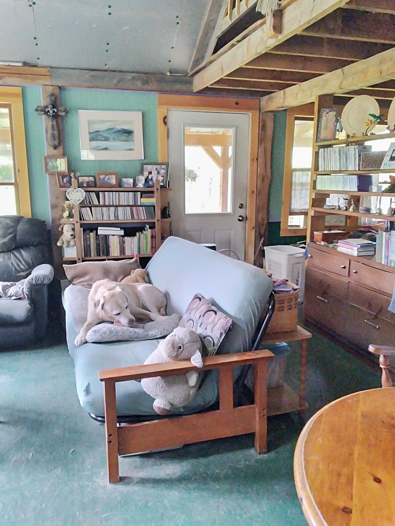 11 Roy Blvd, Pittsburg, NH 03592