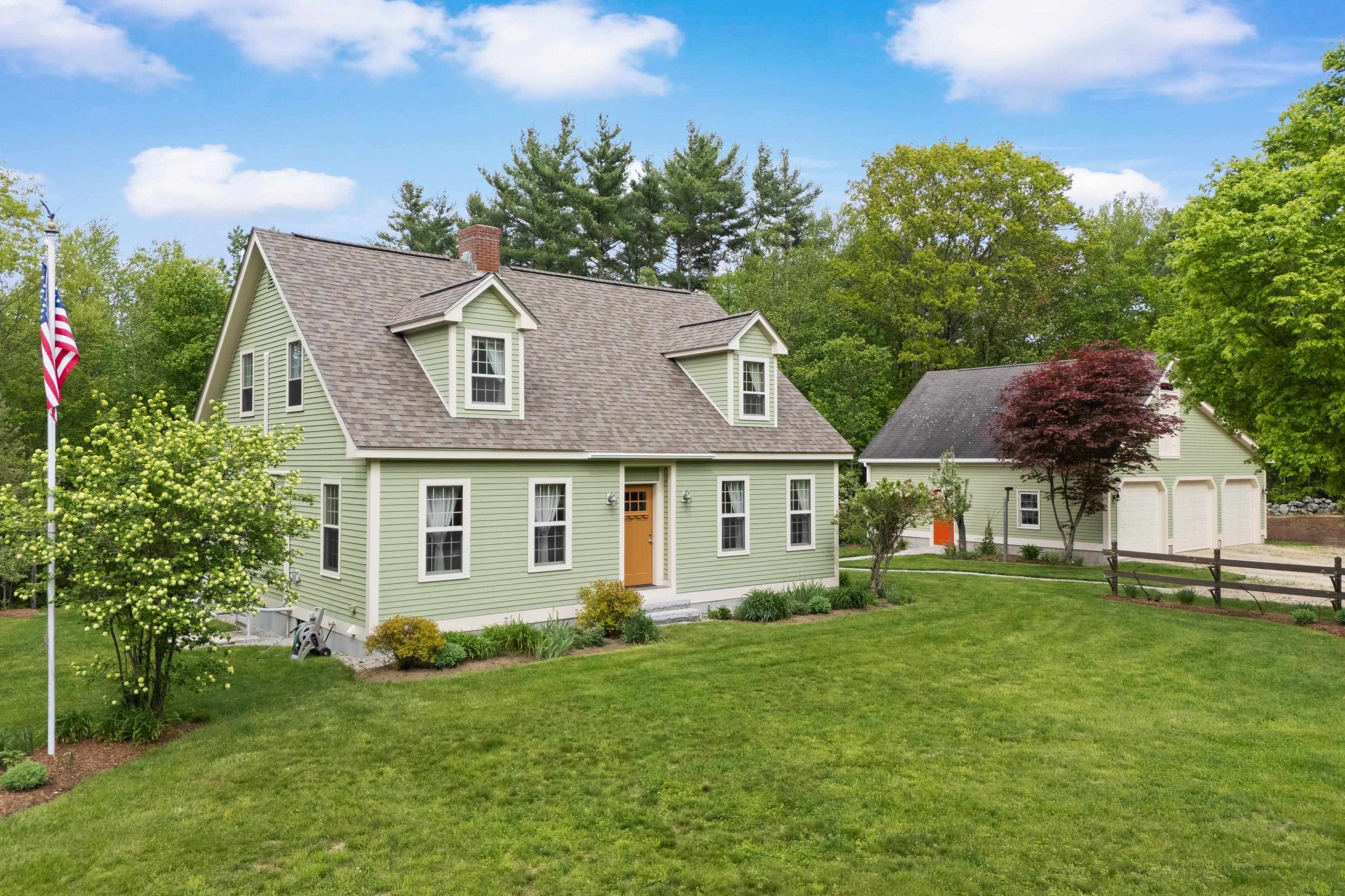 207 Webster Mills Rd, Pittsfield, NH 03263