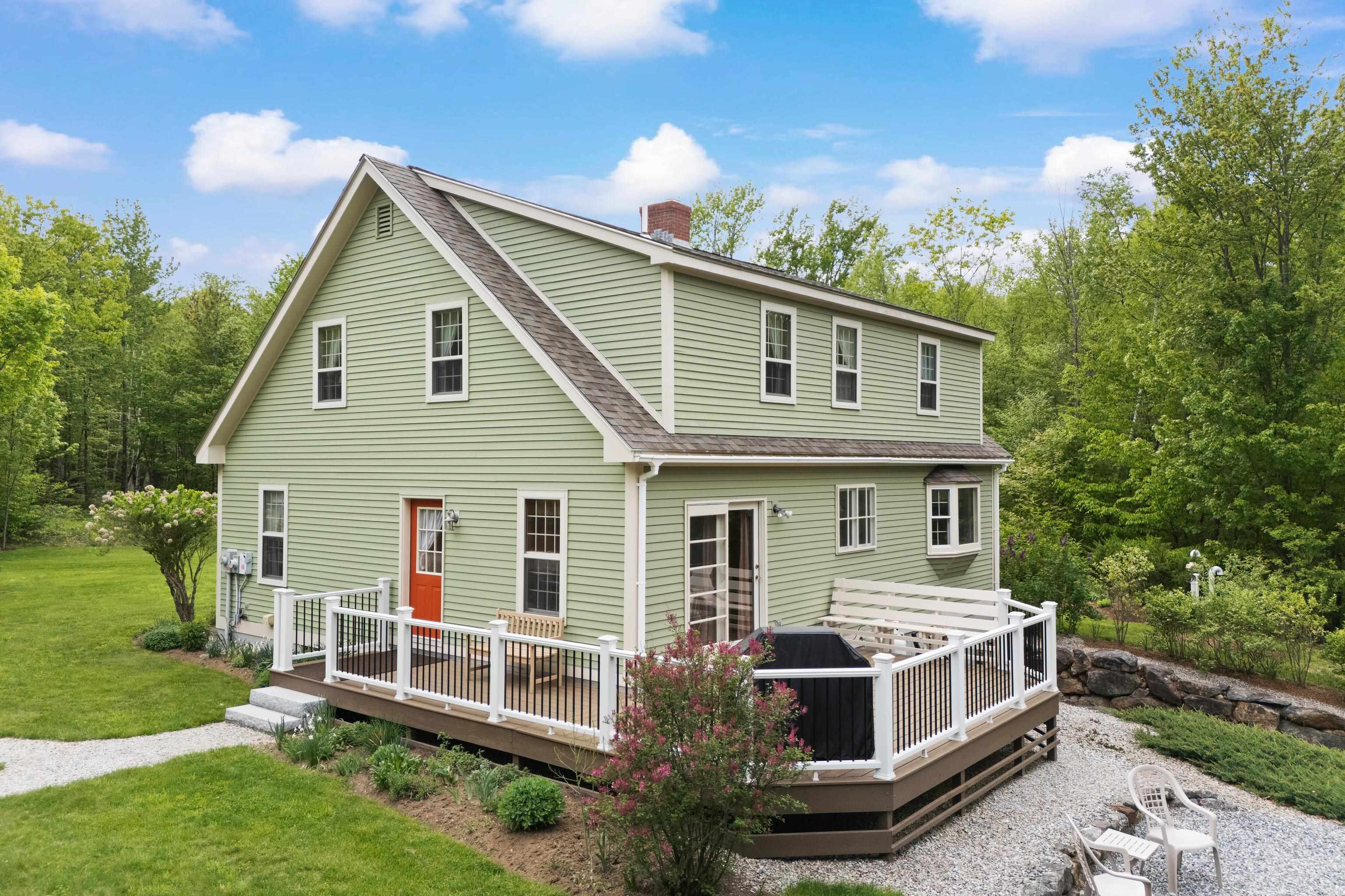 207 Webster Mills Rd, Pittsfield, NH 03263