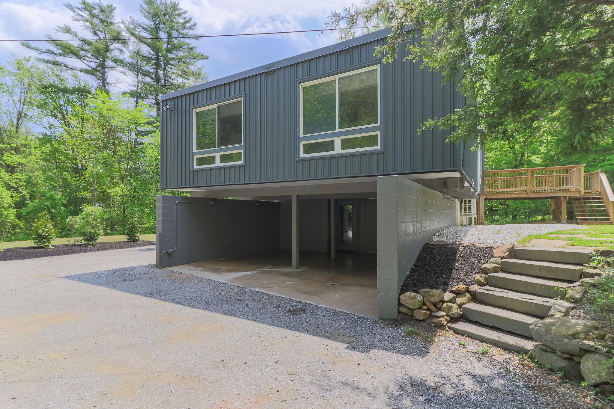 914 Route 3a, Bow, NH 03304