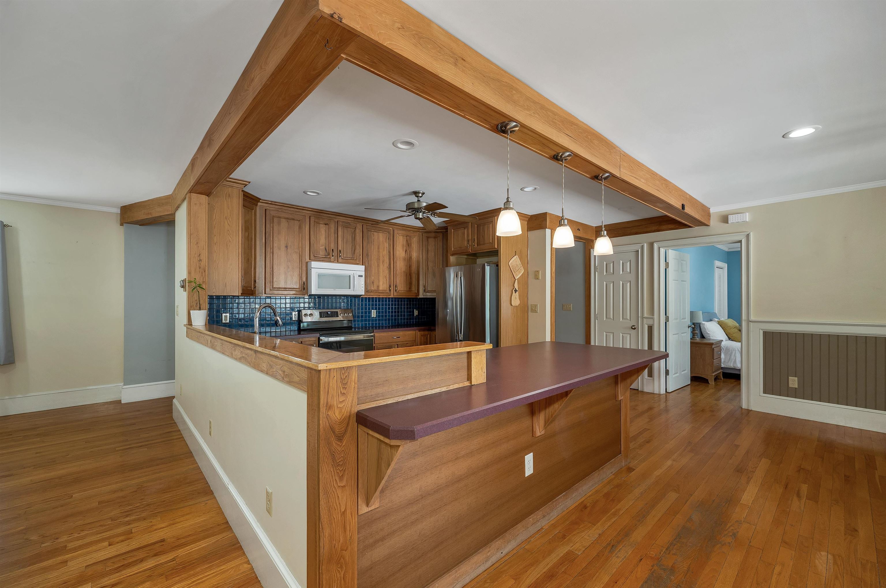 15 Adams Ave, Seabrook, NH 03874