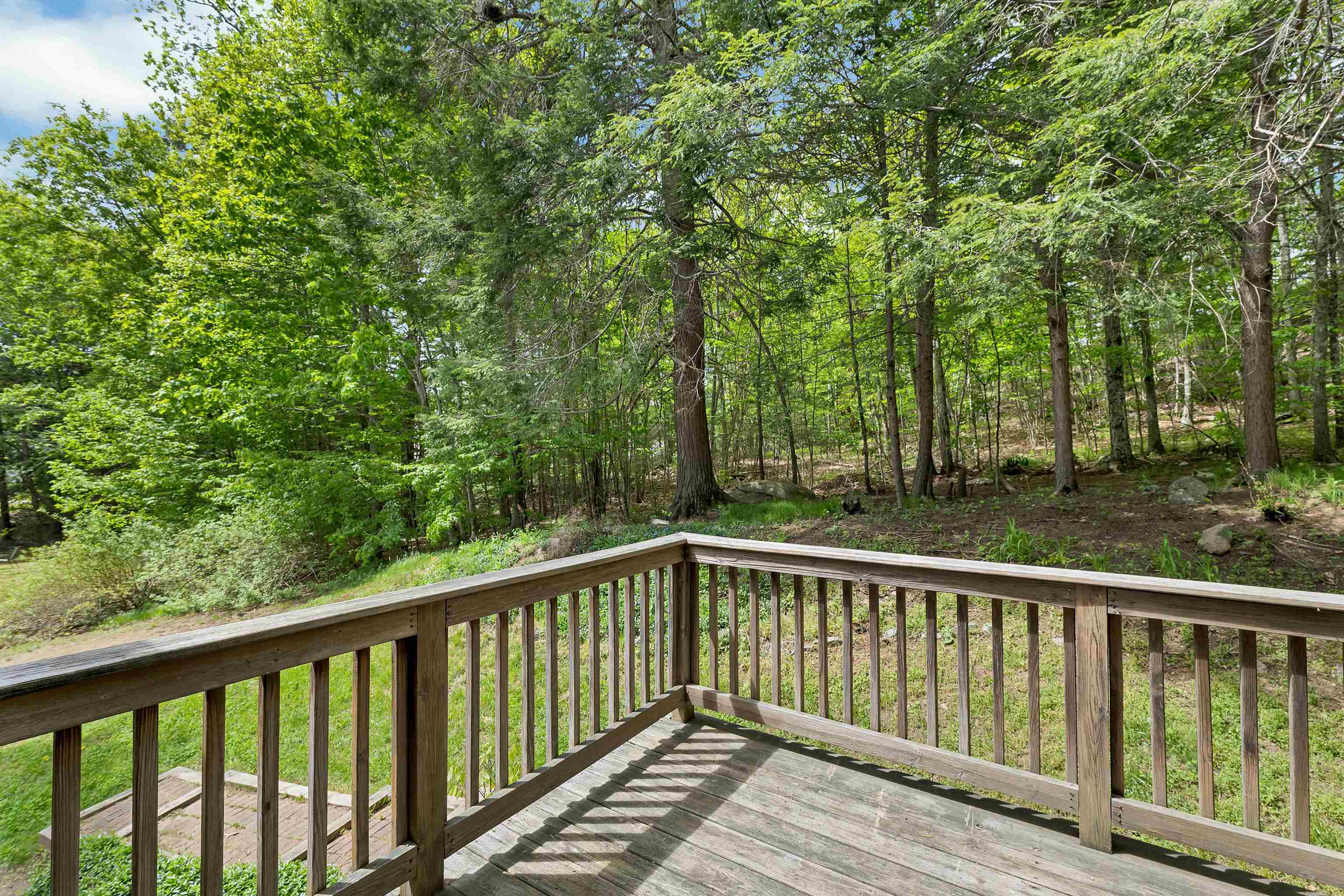 10 Edwin Ln, Newmarket, NH 03857
