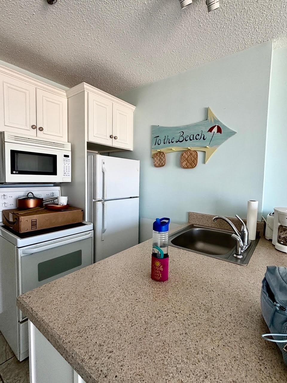 933 Ocean Blvd #308, Hampton, NH 03842