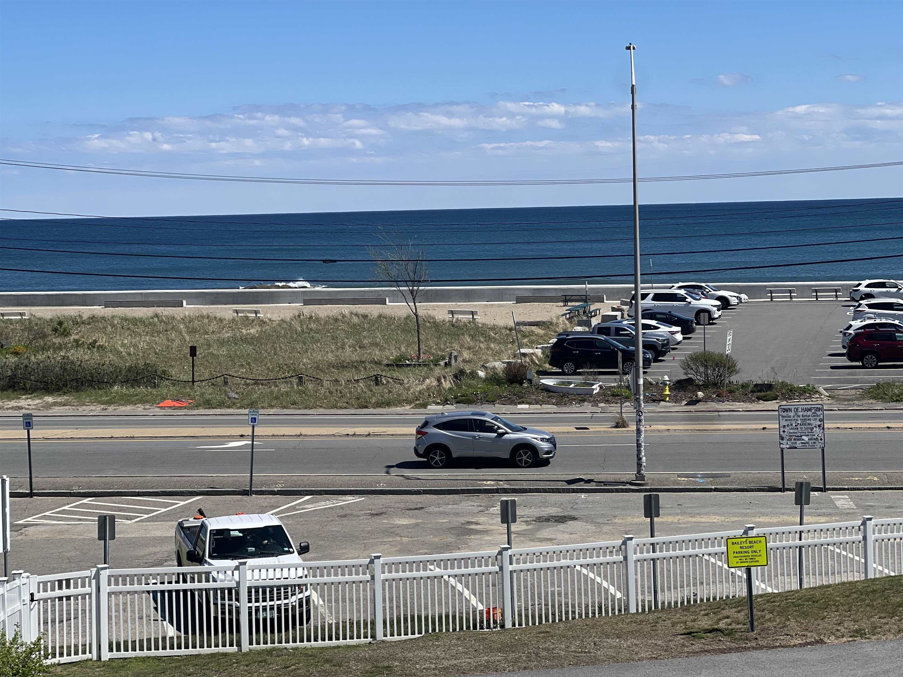 933 Ocean Blvd, Hampton, NH 03842