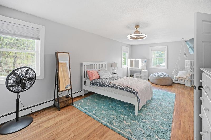 10 Hillside Rd, Kingston, NH 03848