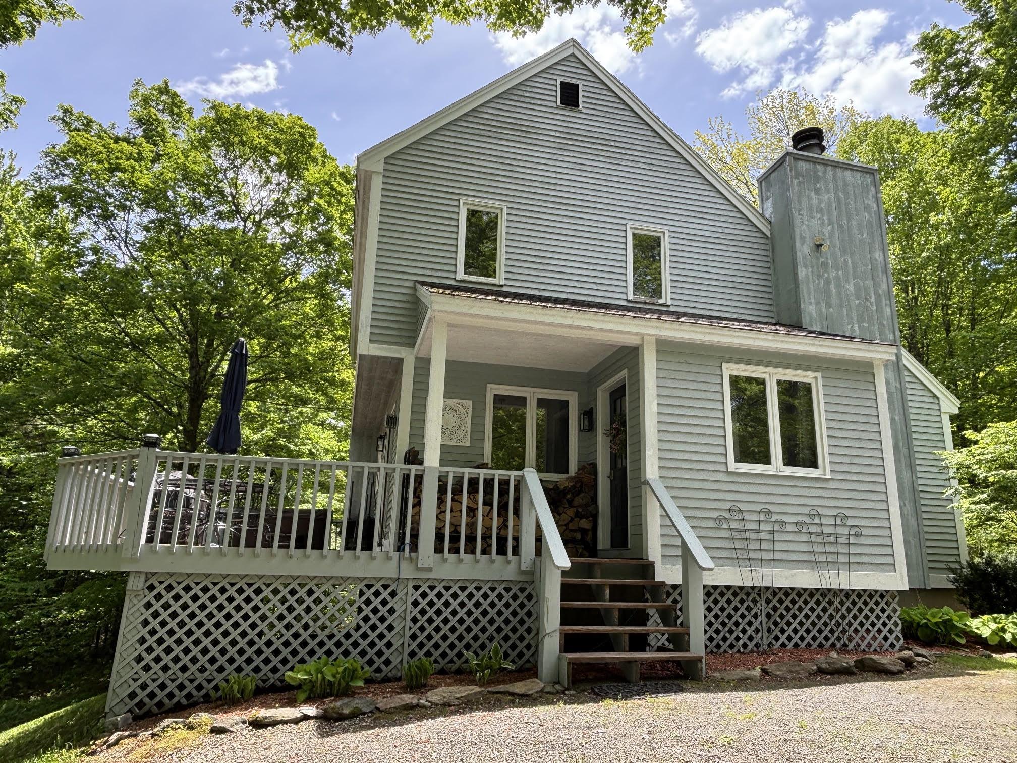 Dover VT&nbsp;Home for sale $479,000 $299 per sq.ft.