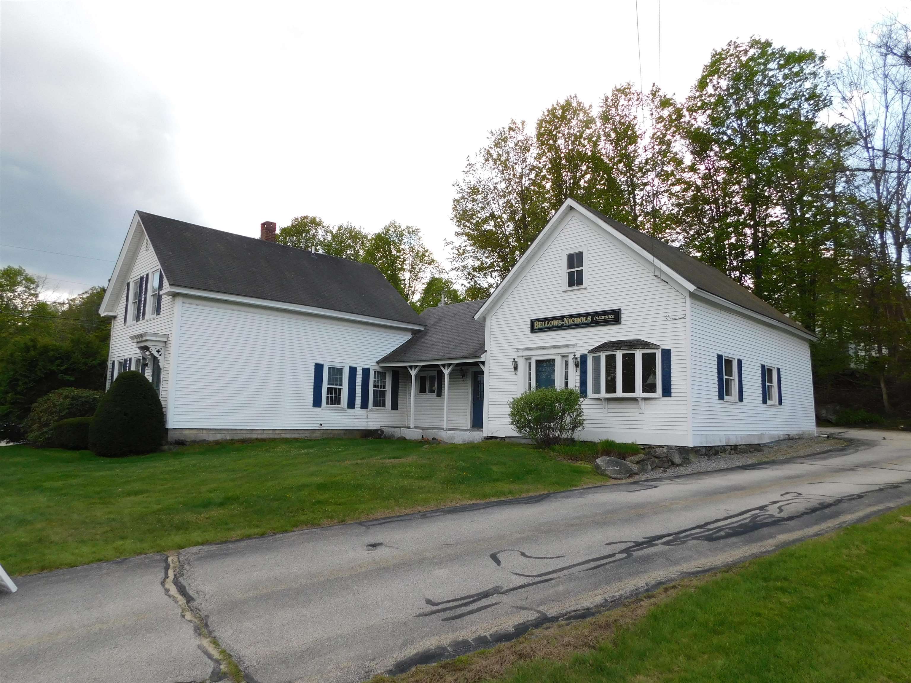 26 Main St, Antrim, NH 03440