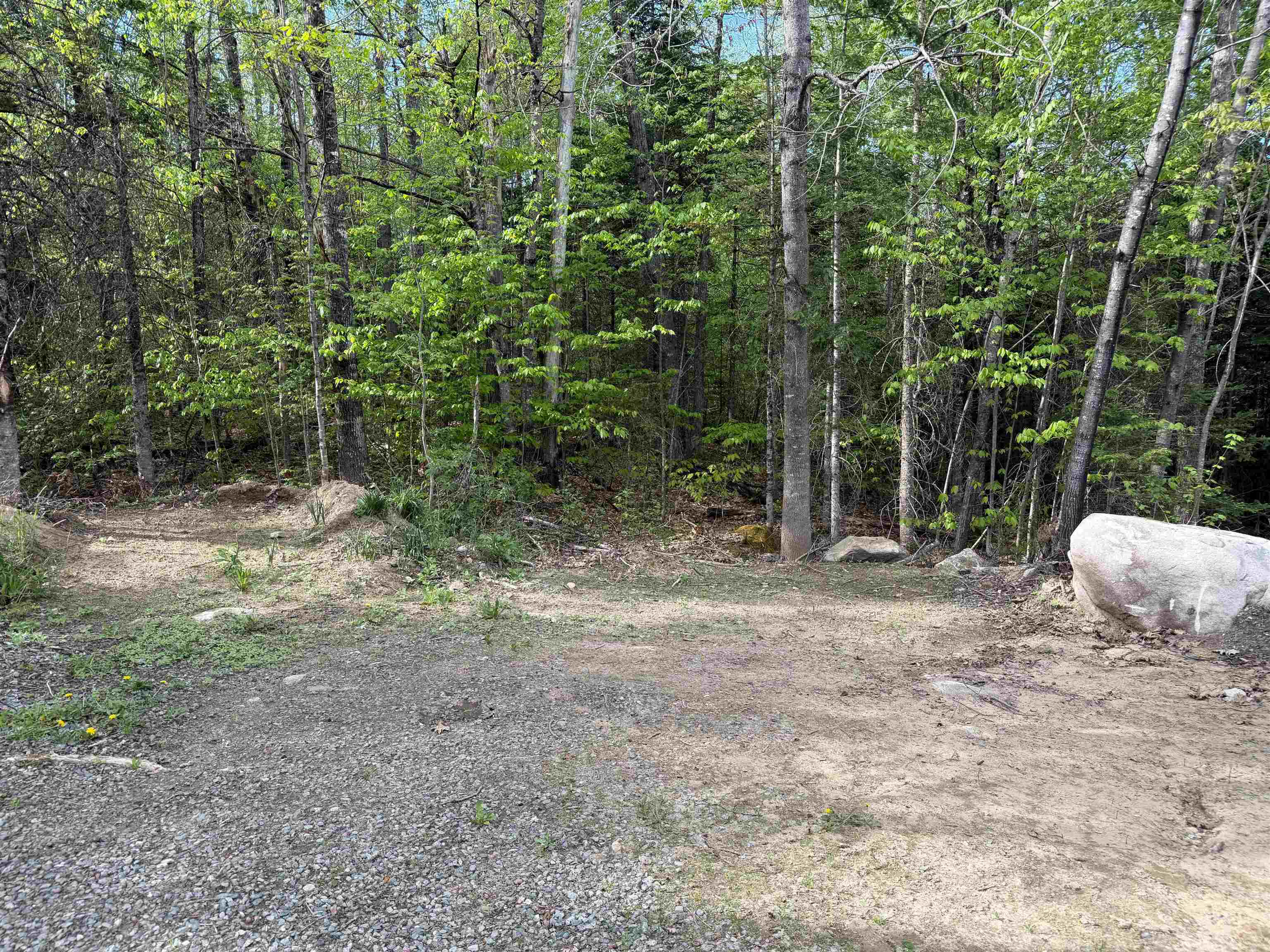 208 Grafton Turnpike Rd, Canaan, NH 03741