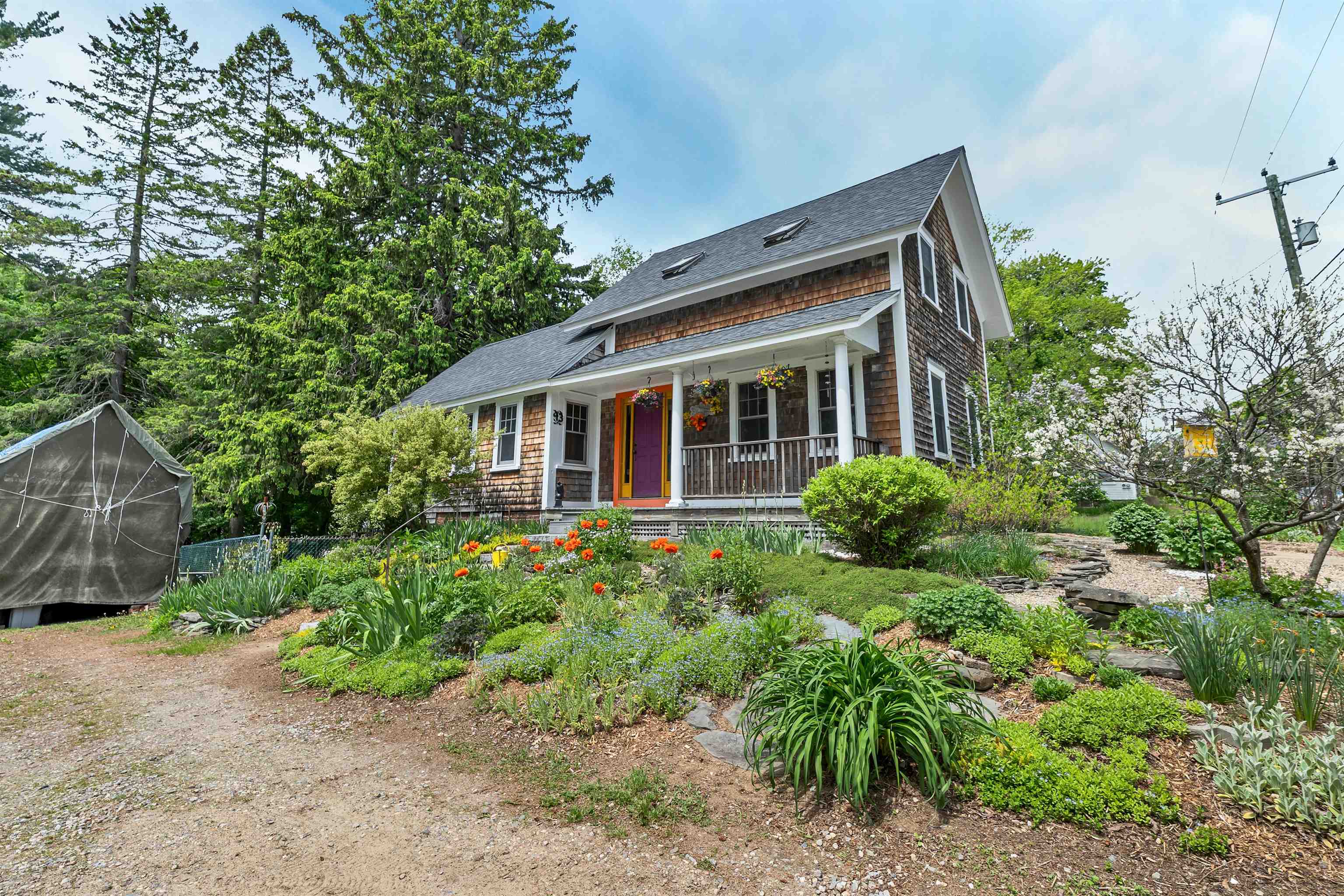 93 Stark Ave, Dover, NH 03820
