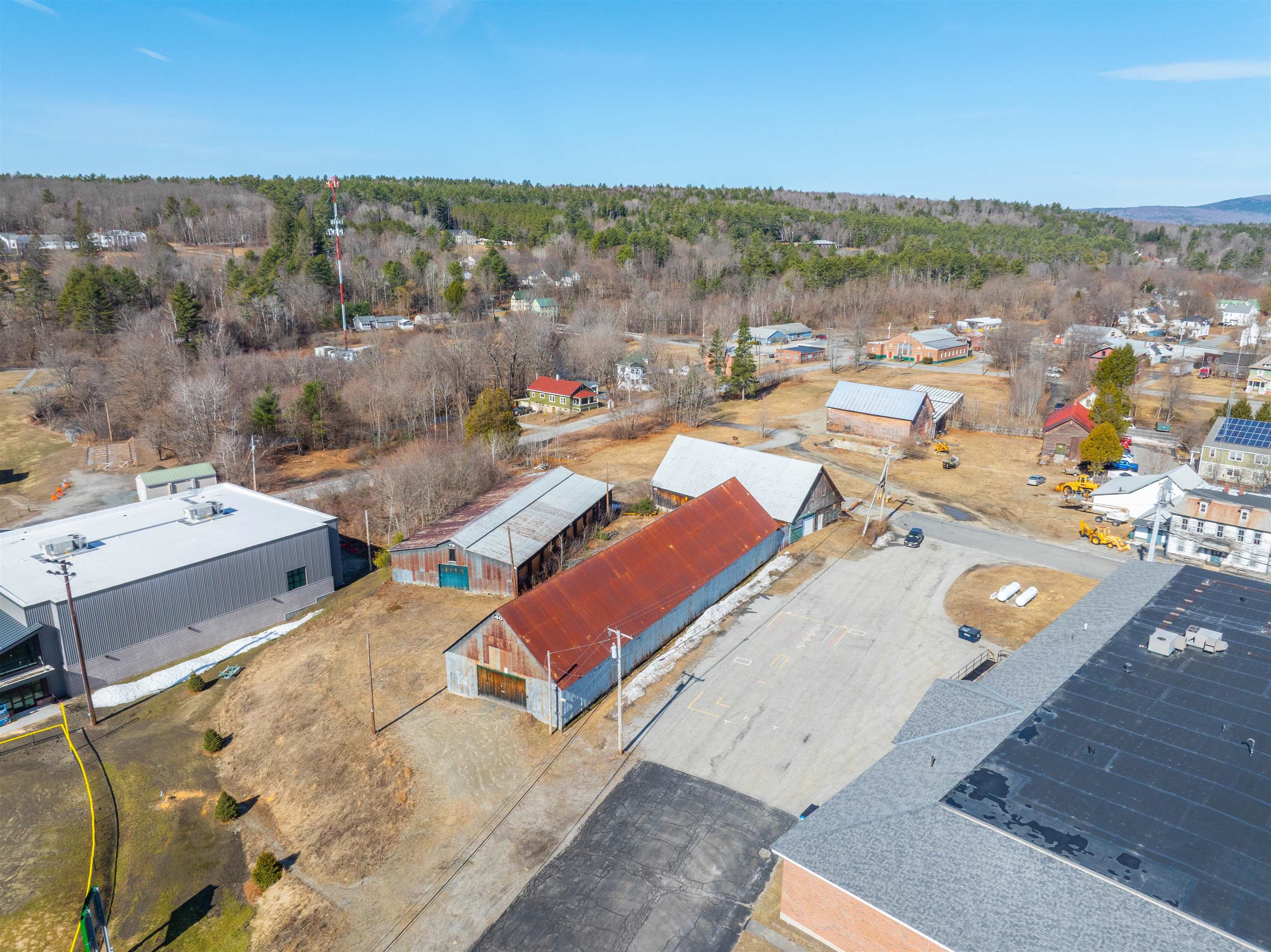 70 Pearl St, Newport, NH 03773