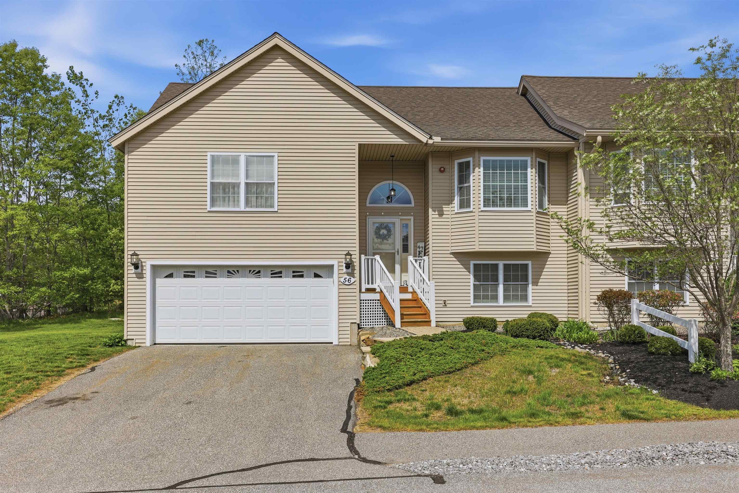 56 Hall Rd, Fremont, NH 03044