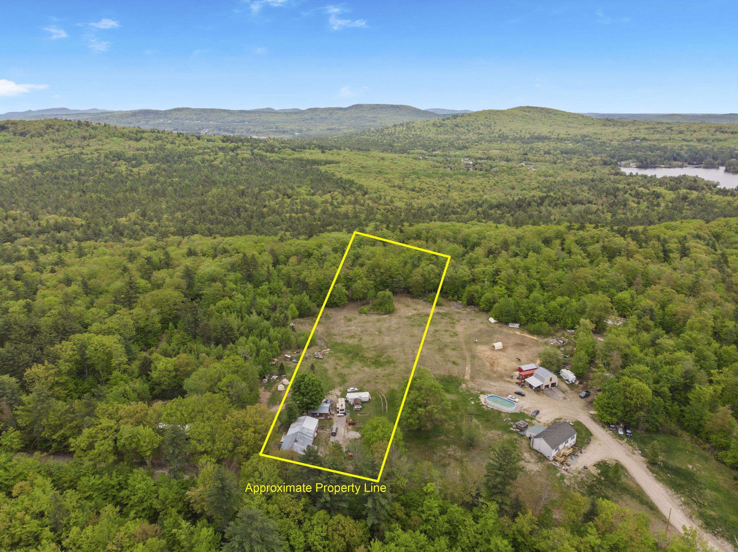 450 Leighton Corner Rd, Wakefield, NH 03872