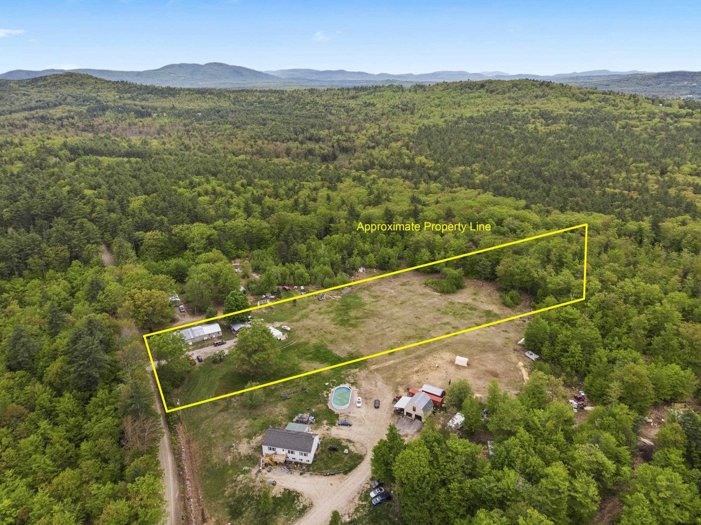 450 Leighton Corner Rd, Wakefield, NH 03872