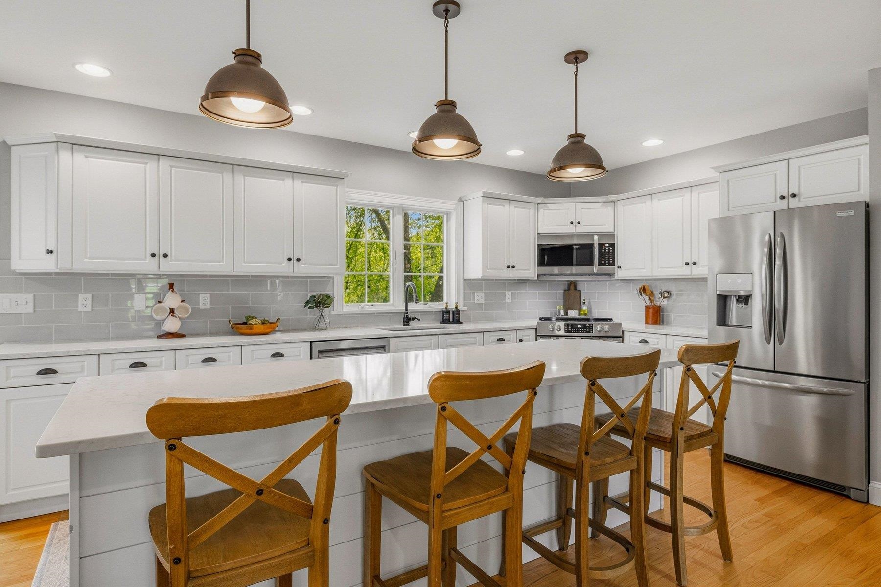 21 Willowbrook Ave, Greenland, NH 03840