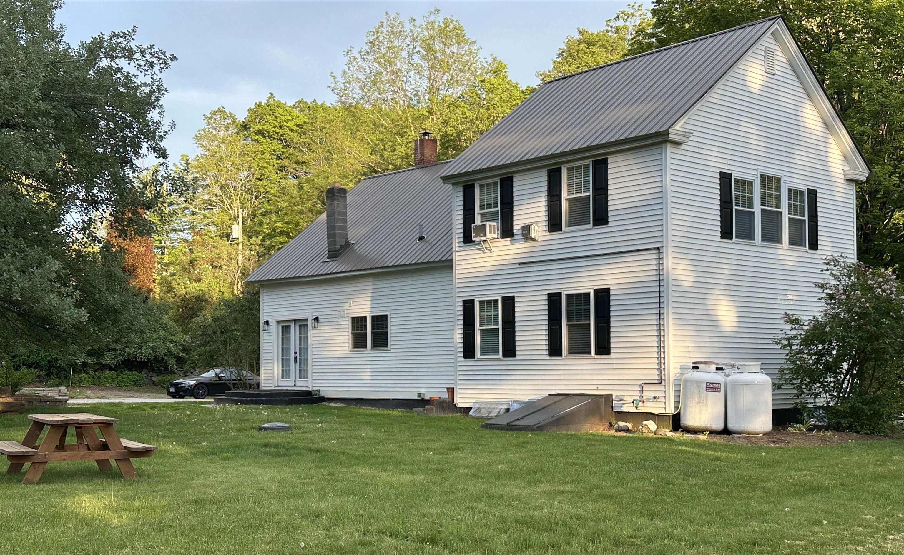 130 Village Rd, Langdon, NH 03602