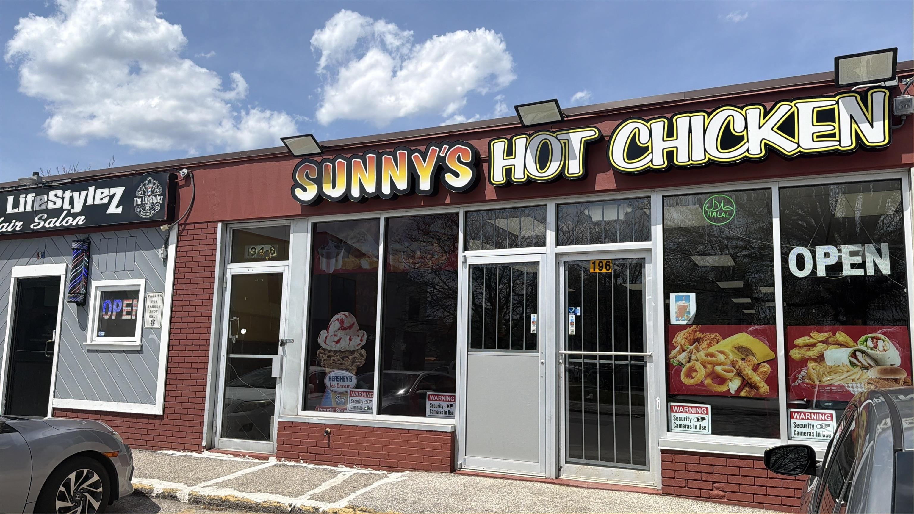 194-196 Lake Ave, Manchester, NH 03103