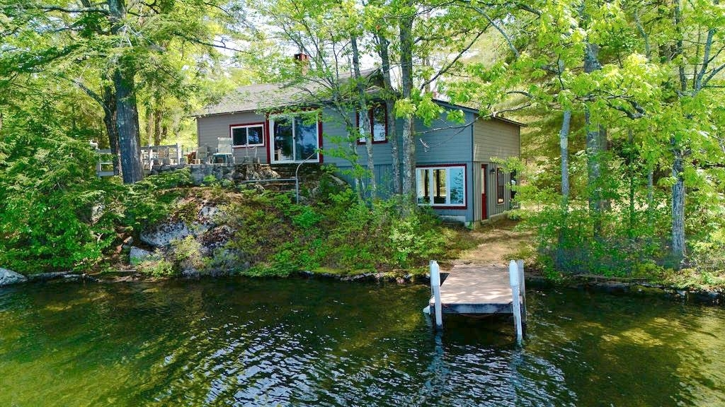 457 Lovell Lake Rd, Wakefield, NH 03872