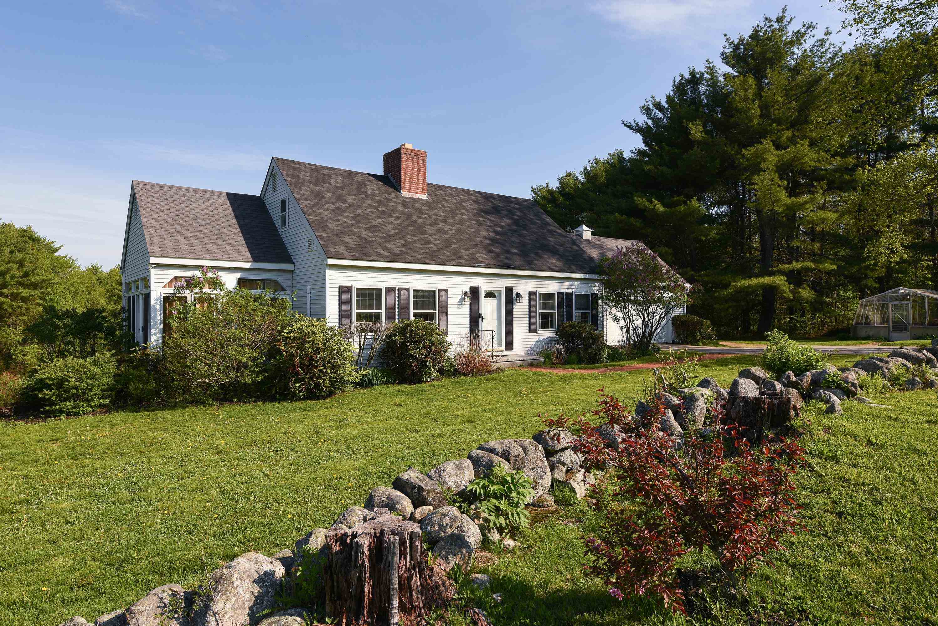 5 Carol Ln, Meredith, NH 03253