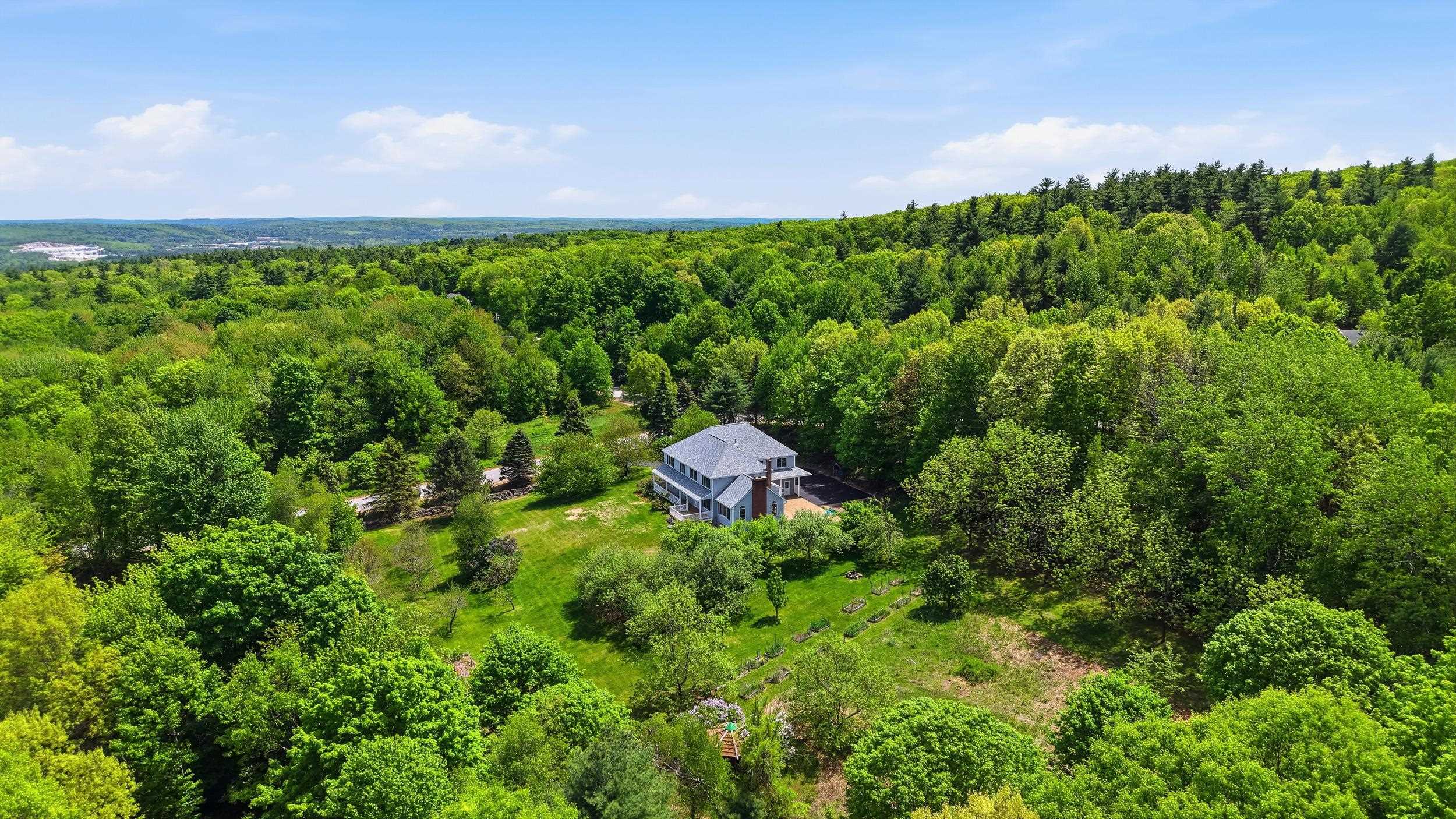 1 Merrill Crossing, Bow, NH 03304