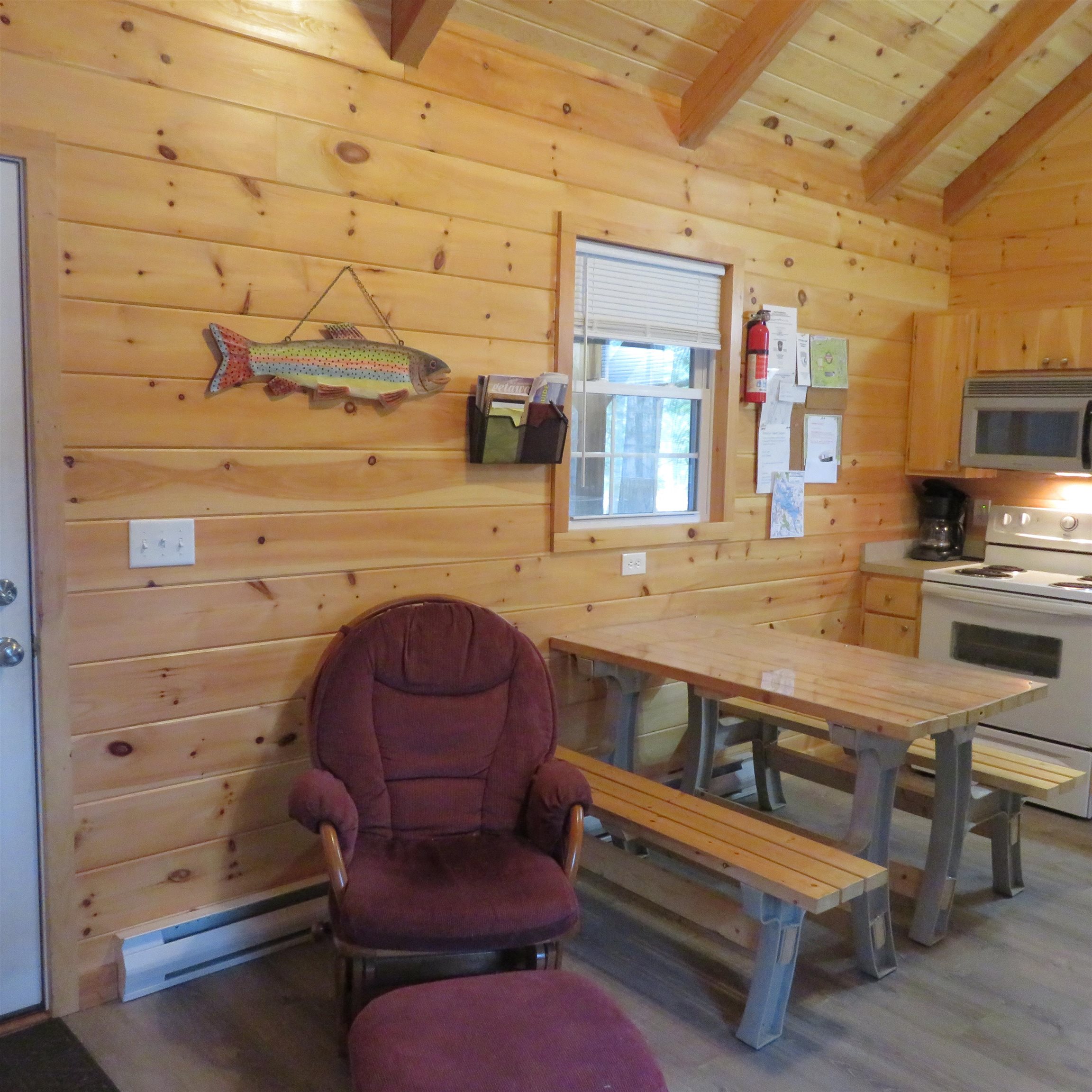 5464 Depot Rd, Tamworth, NH 03886