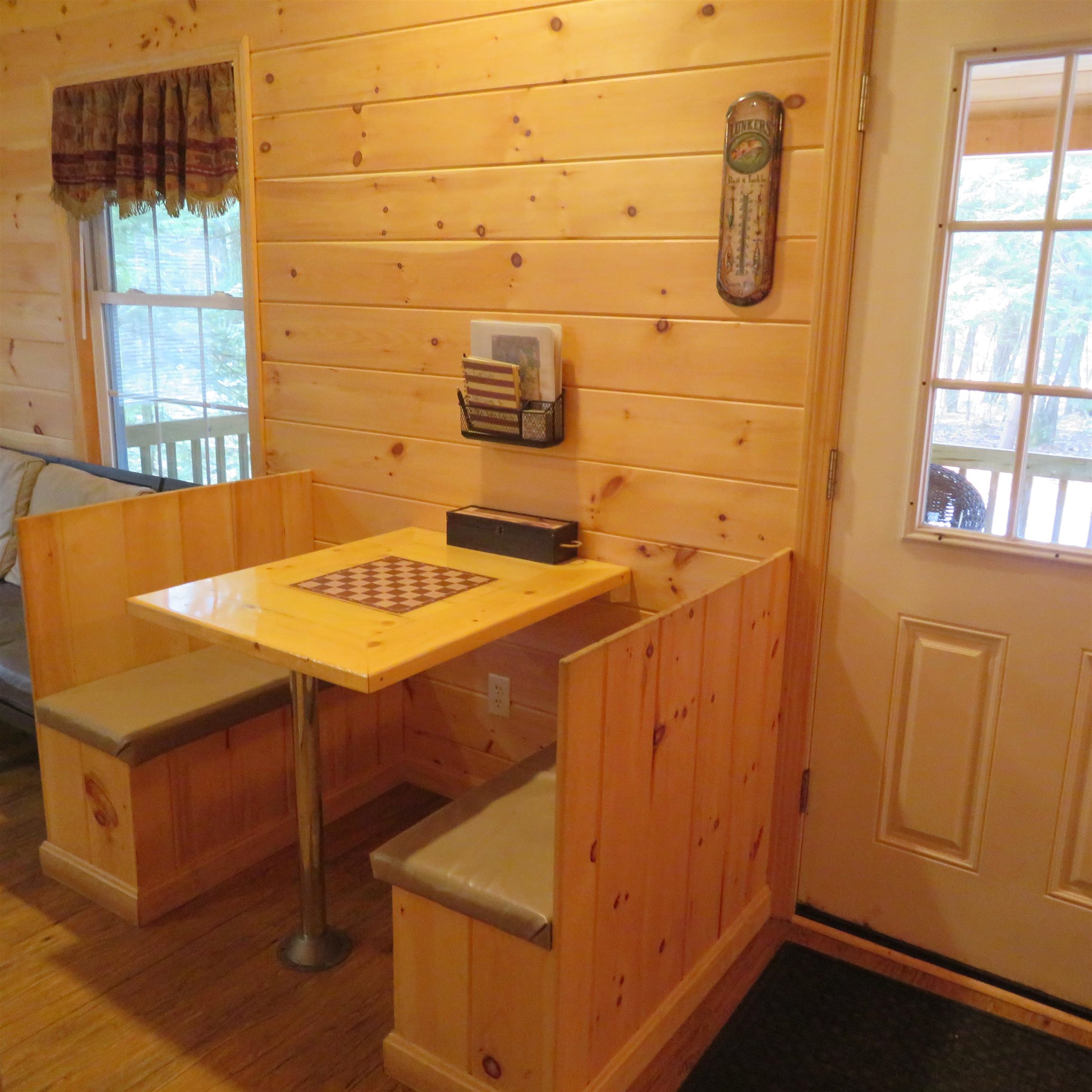 5464 Depot Rd, Tamworth, NH 03886
