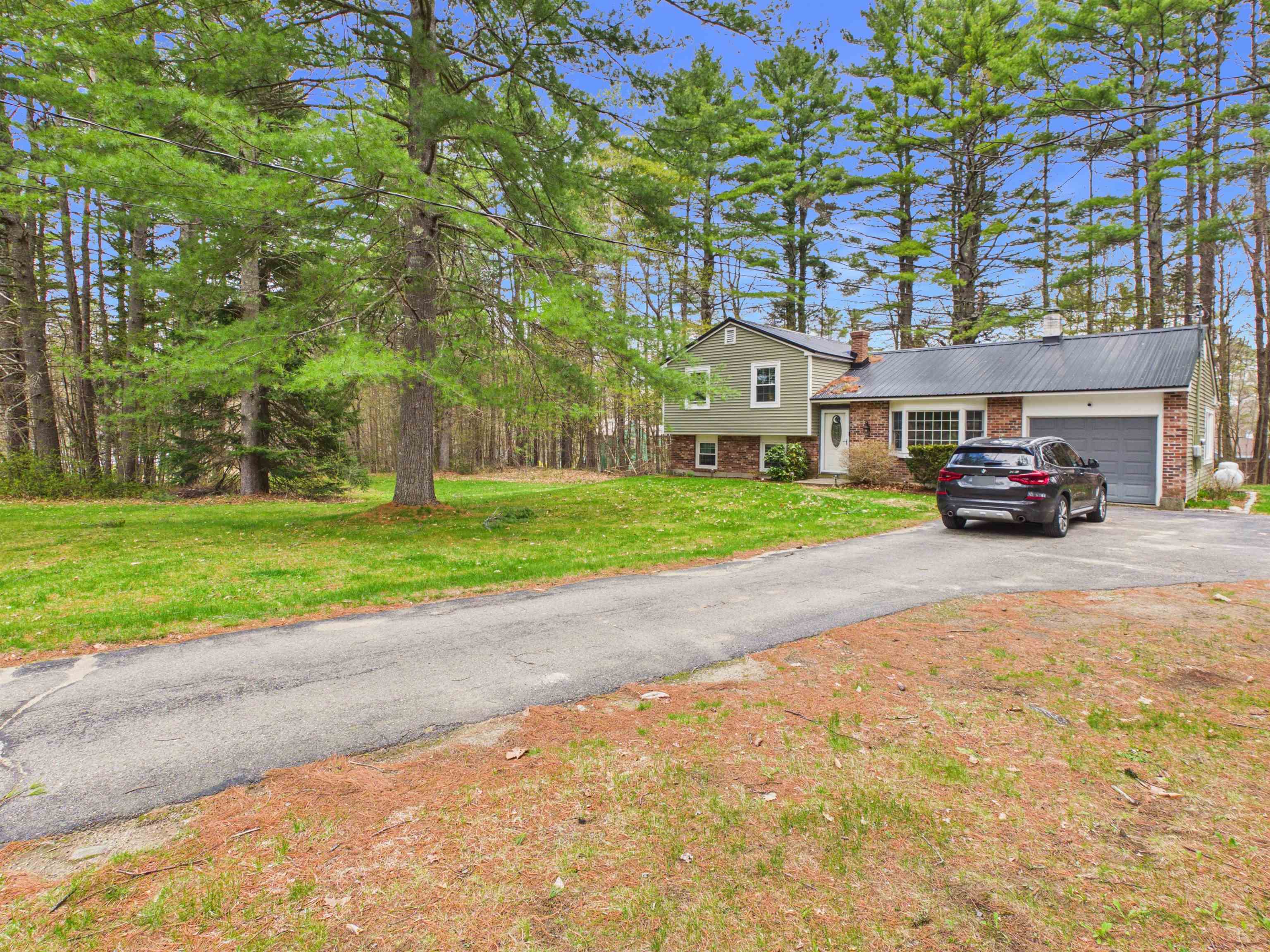 25 Partridge Knoll Rd, Campton, NH 03223