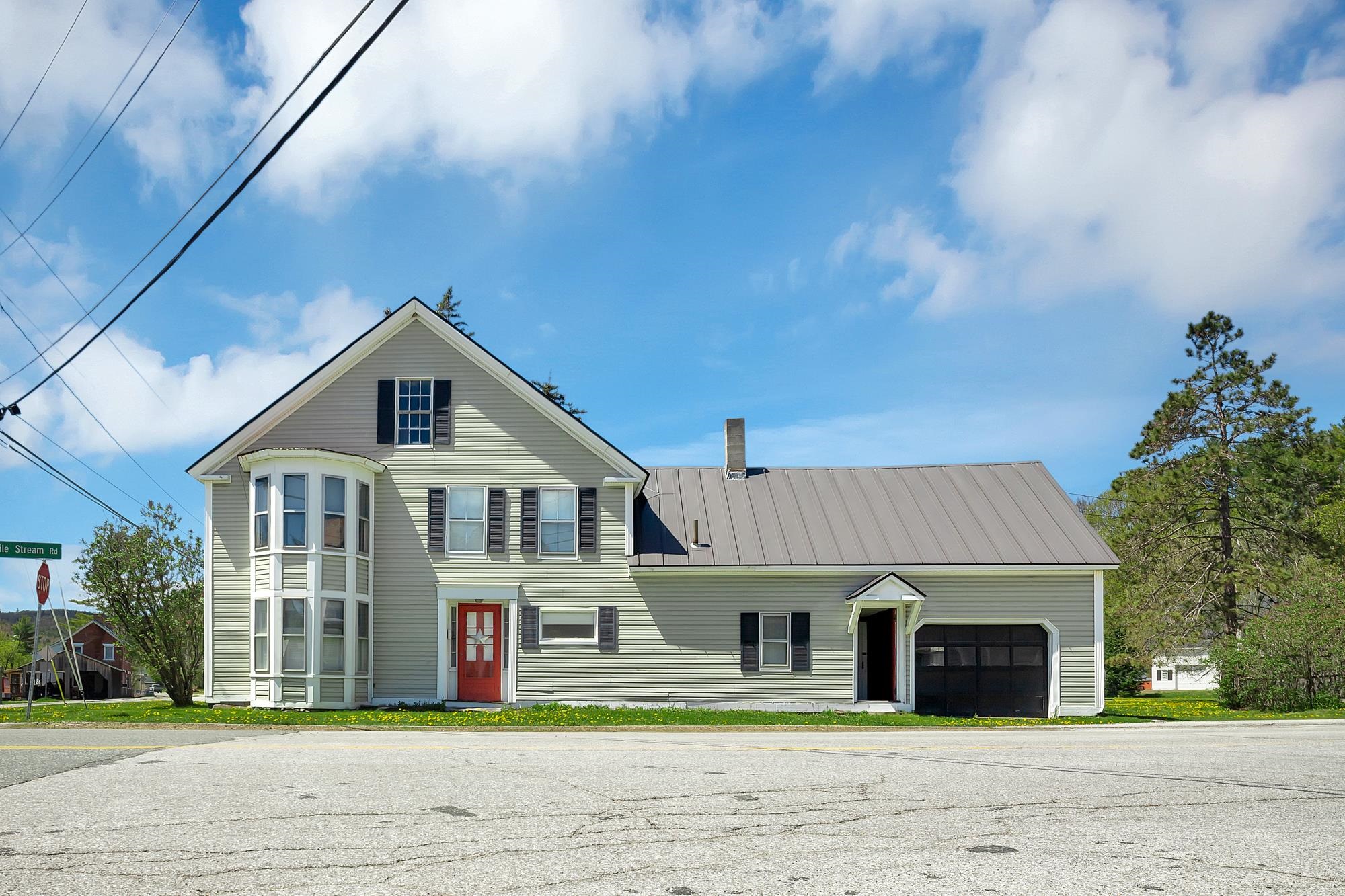 761 Main St, Cavendish, VT 05142