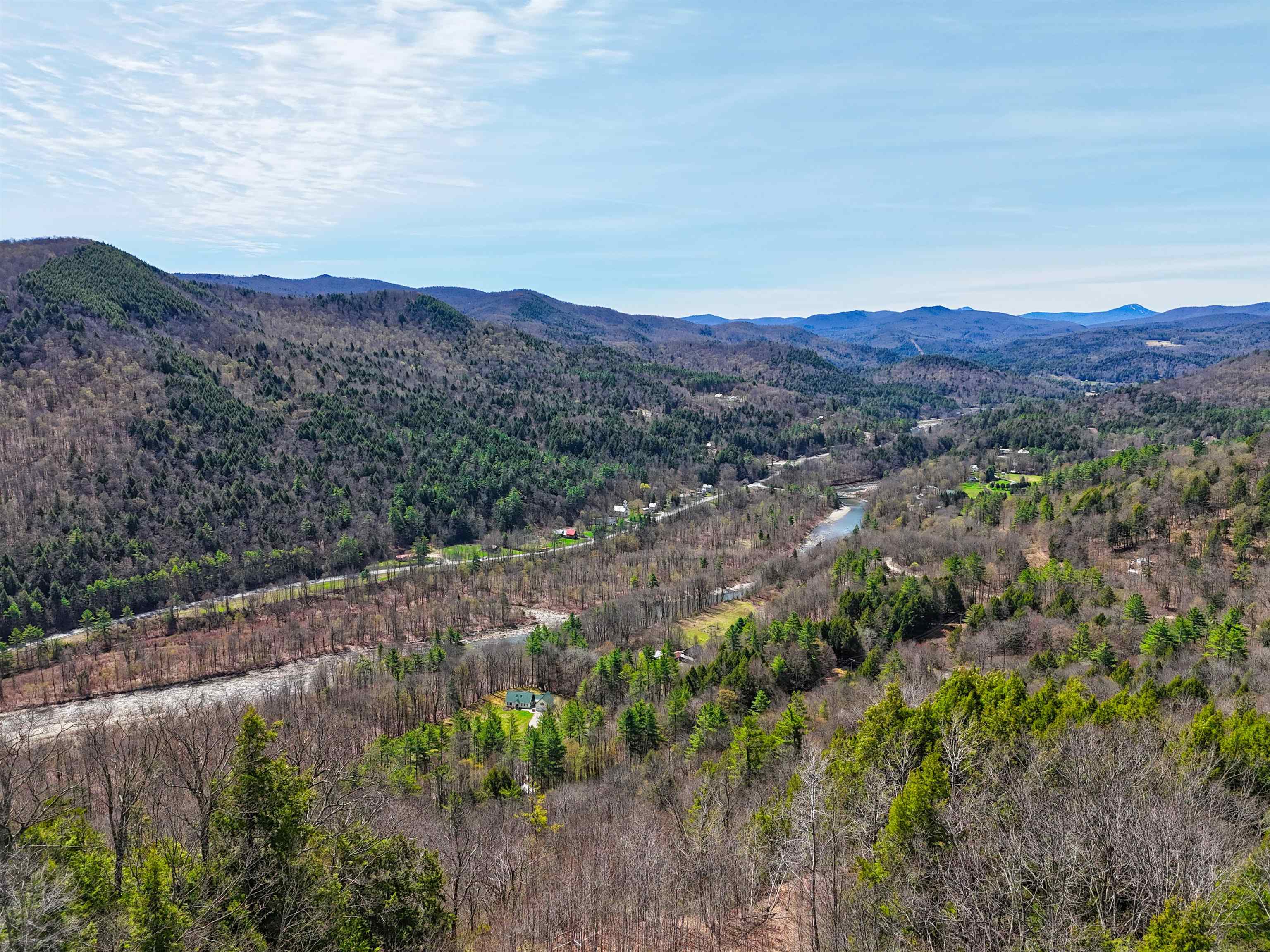 Vulture Mountain Rd, Stockbridge, VT 05772
