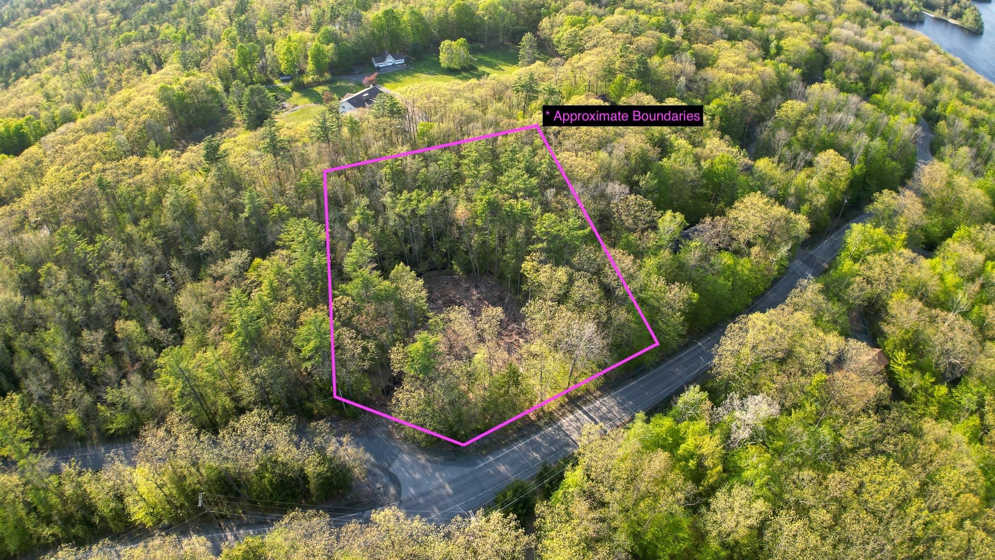 7 Double Diamond Dr, Grantham, NH 03753