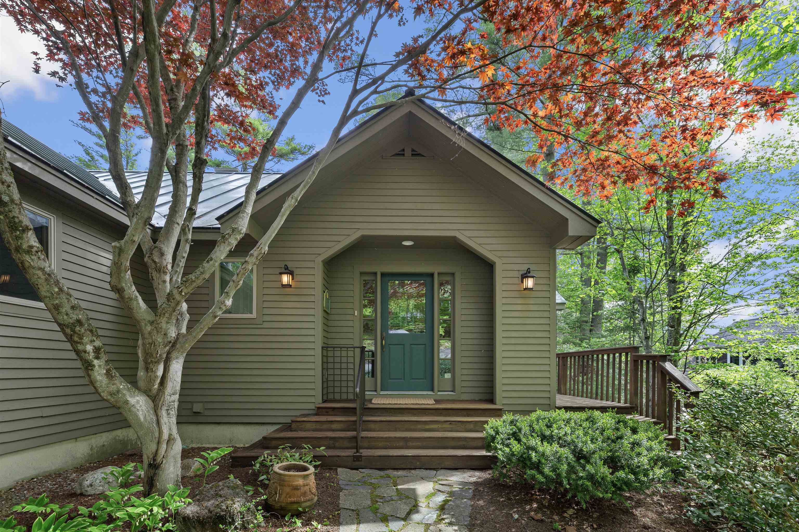 217 Forest Acres Rd, New London, NH 03257