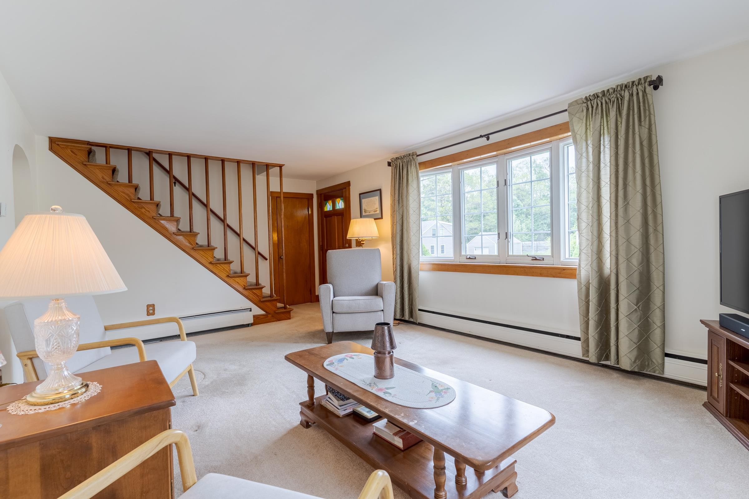 Homes for sale in Dover, NH | 8 Lowell Ave, Dover, NH 03820 | MLS# 5090838